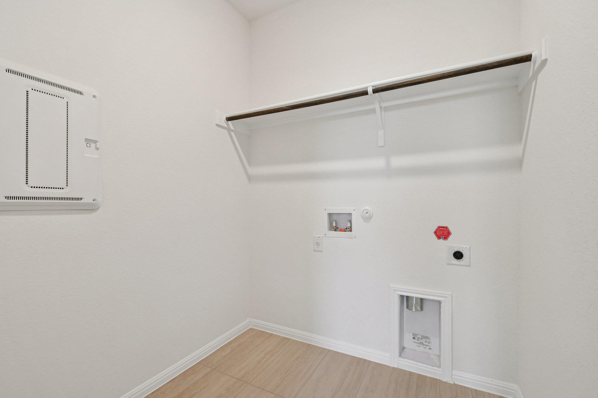 404 Young St, Buda, TX 78610