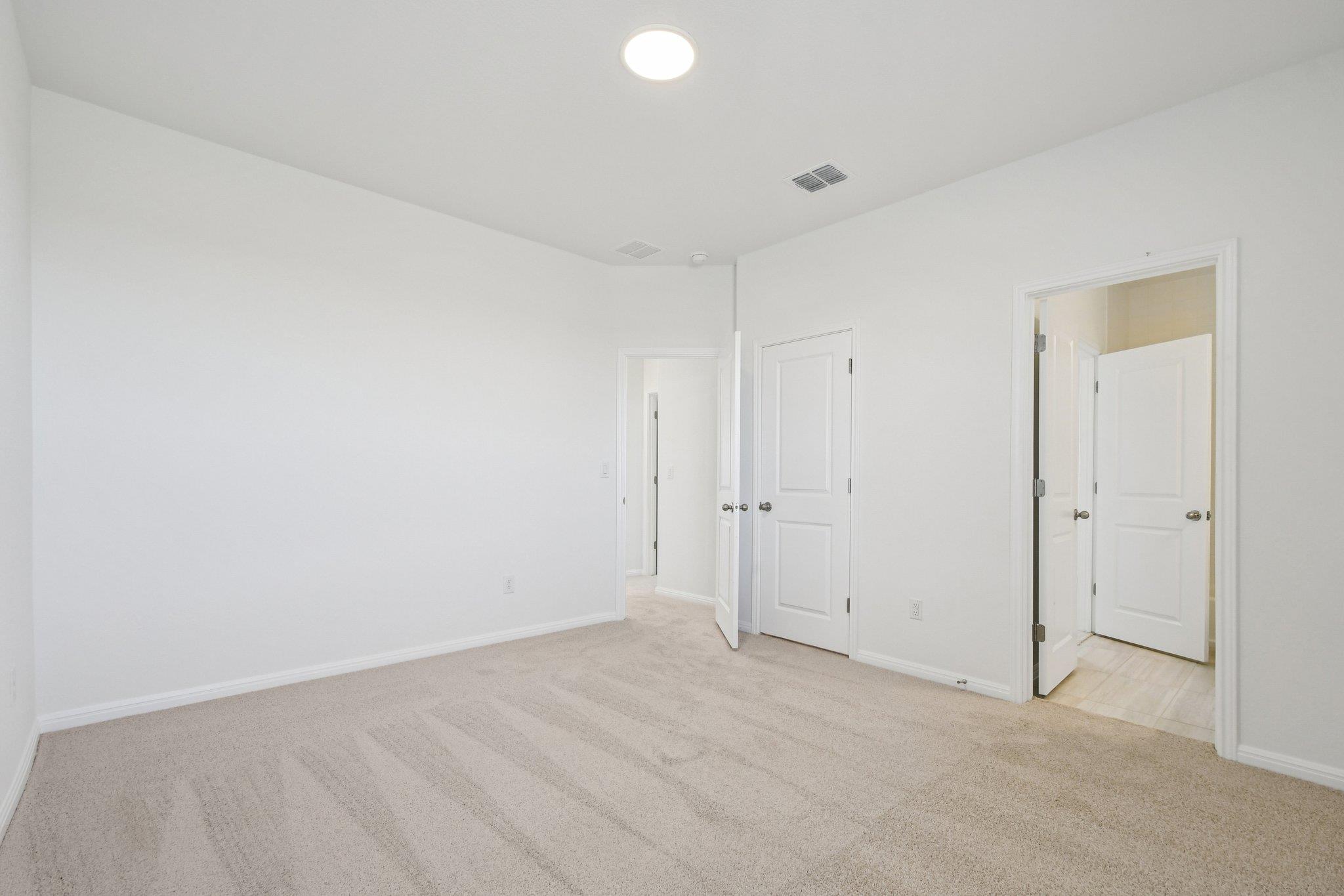 404 Young St, Buda, TX 78610