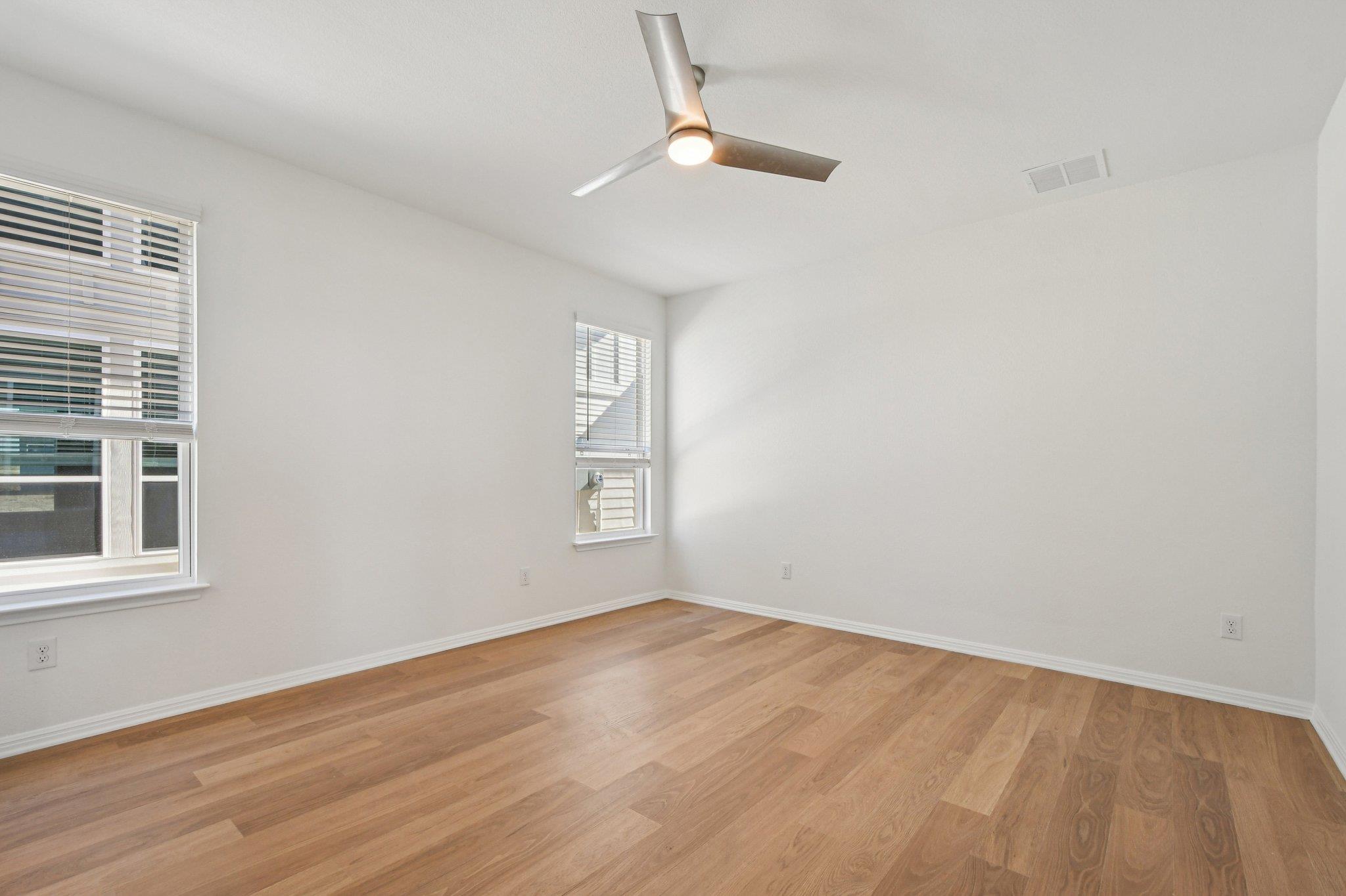 404 Young St, Buda, TX 78610