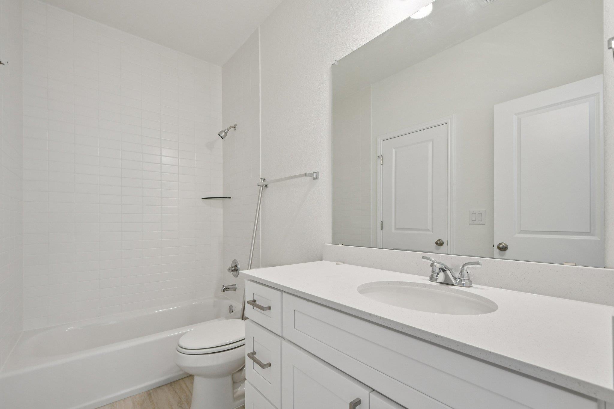 404 Young St, Buda, TX 78610