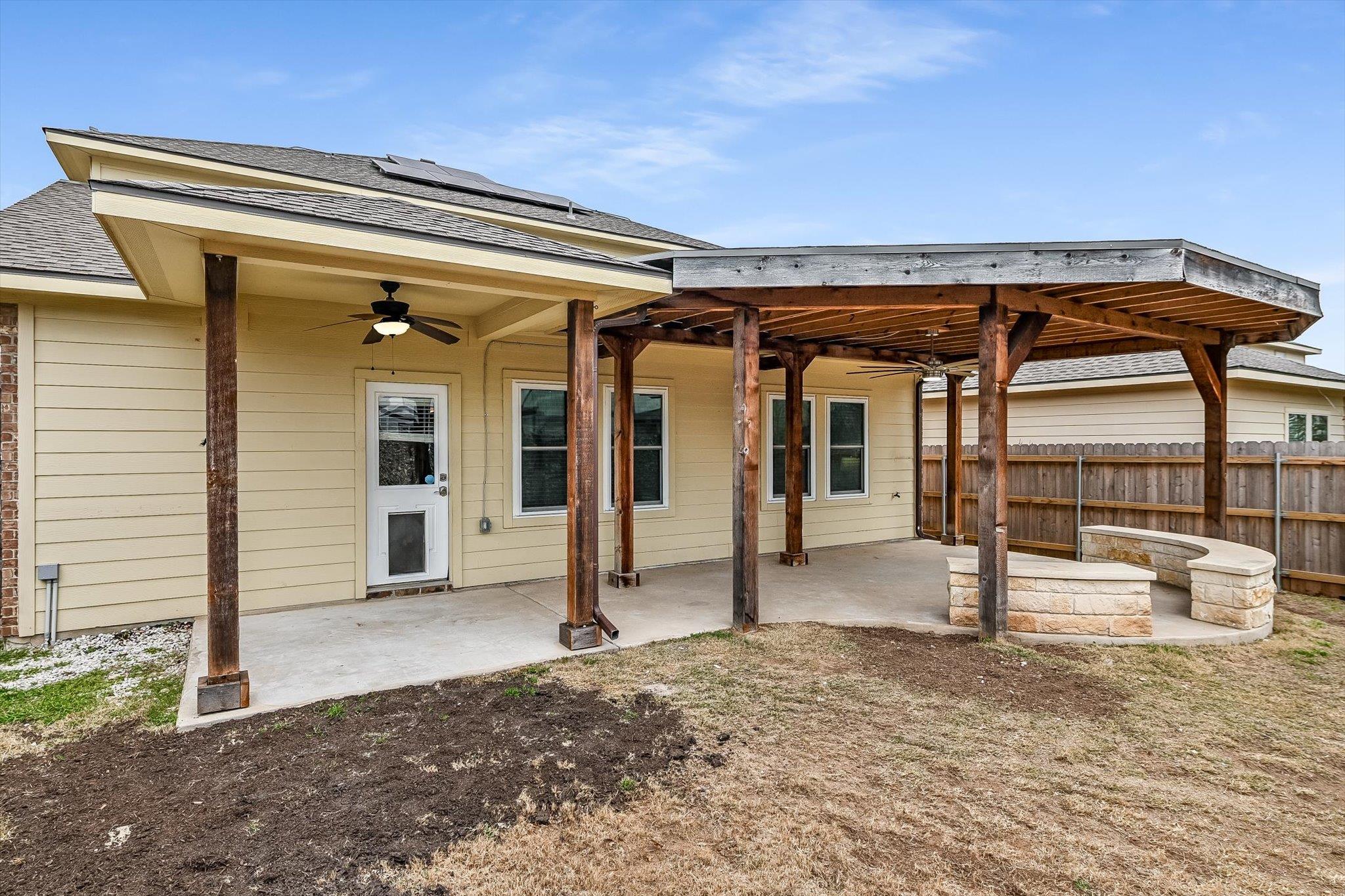 177 Eagle Owl Loop, Leander, TX 78641