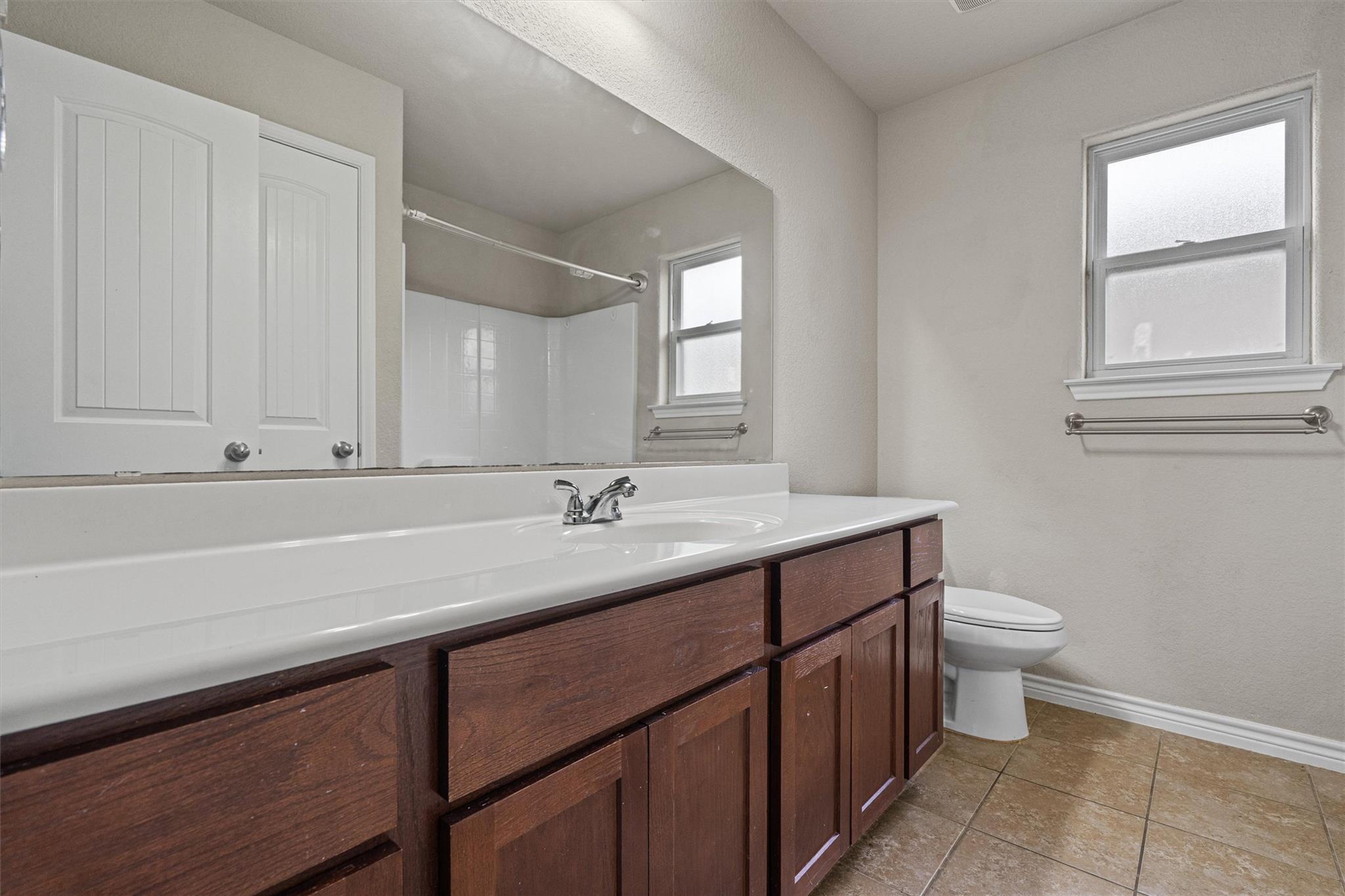 2604 Alamocitos Creek Dr, Killeen, TX 76549