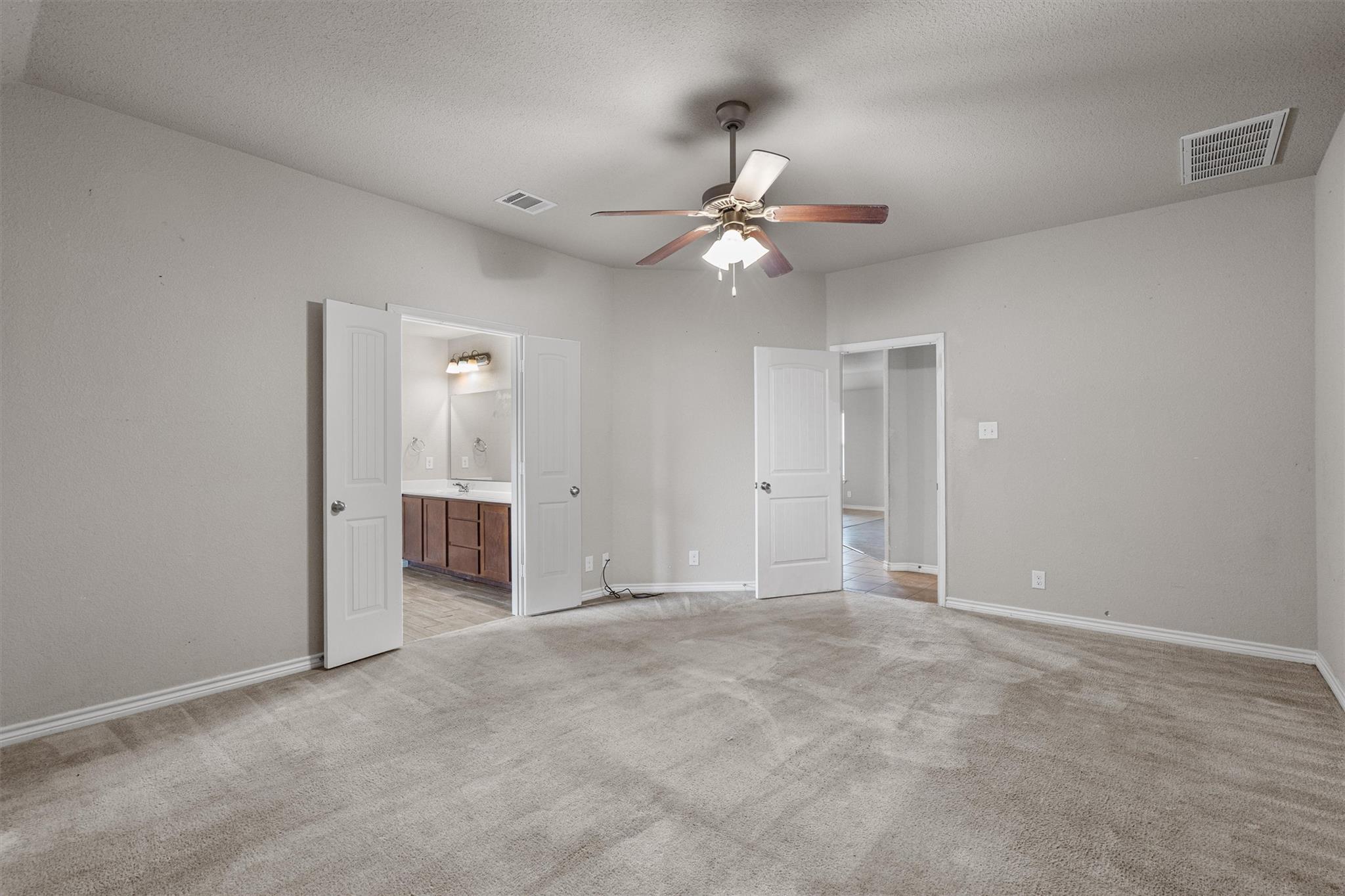 2604 Alamocitos Creek Dr, Killeen, TX 76549