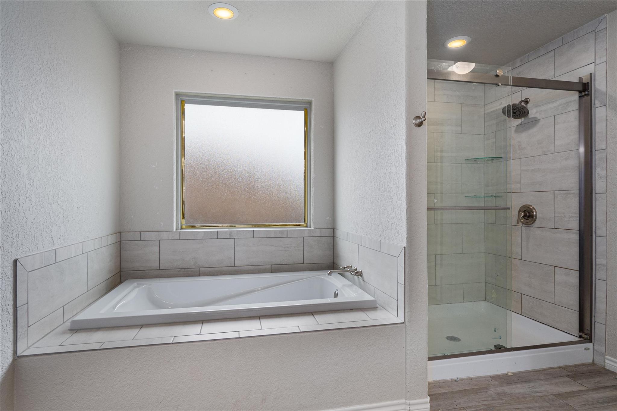 2604 Alamocitos Creek Dr, Killeen, TX 76549