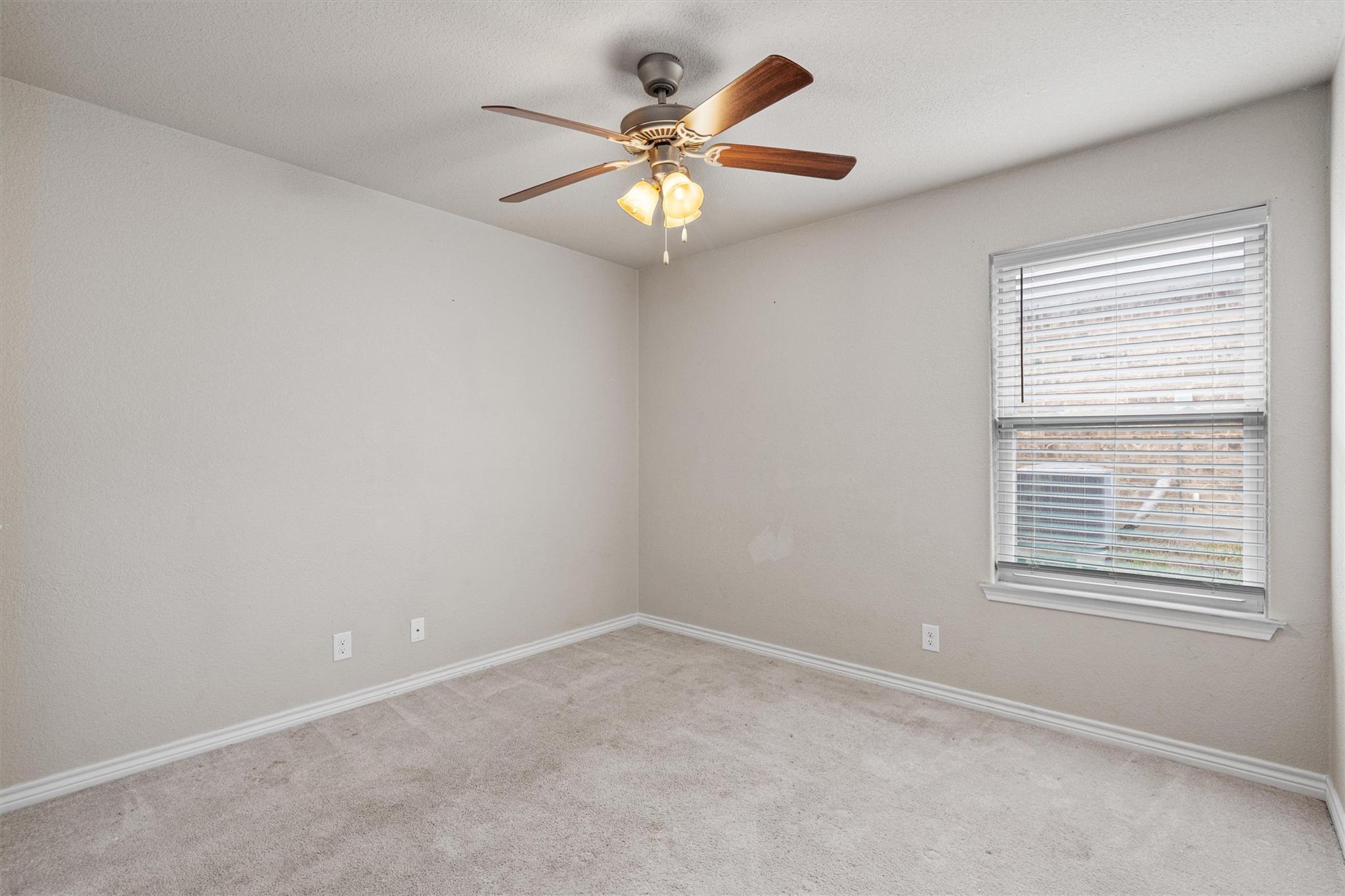 2604 Alamocitos Creek Dr, Killeen, TX 76549