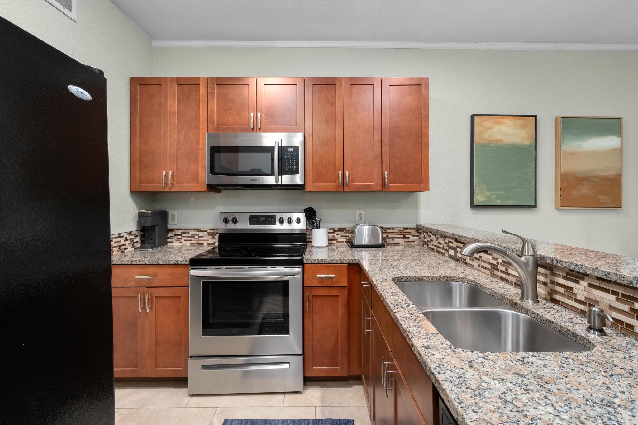 802 S 1st St # 115, Austin, TX 78704