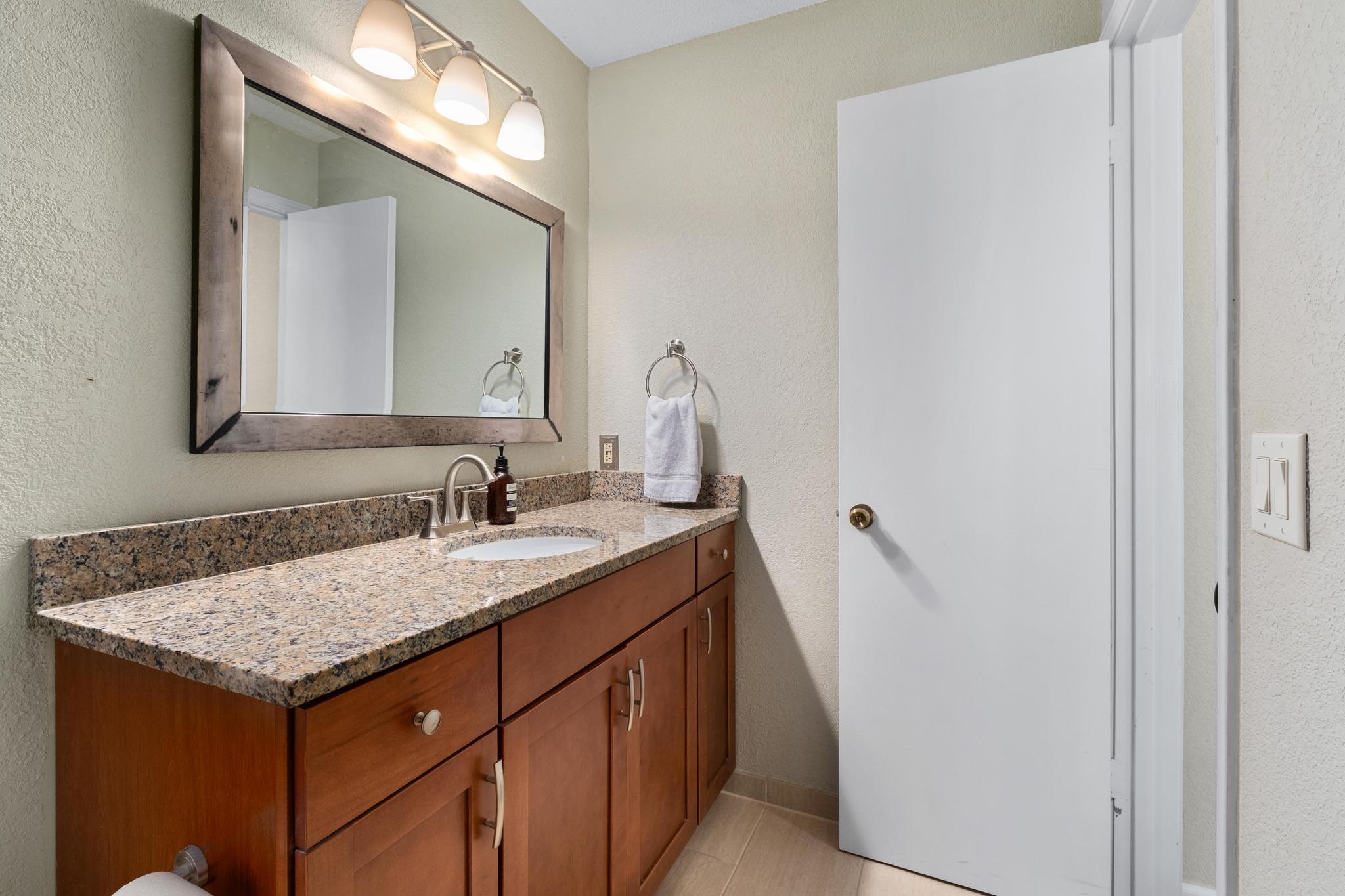 802 S 1st St # 115, Austin, TX 78704