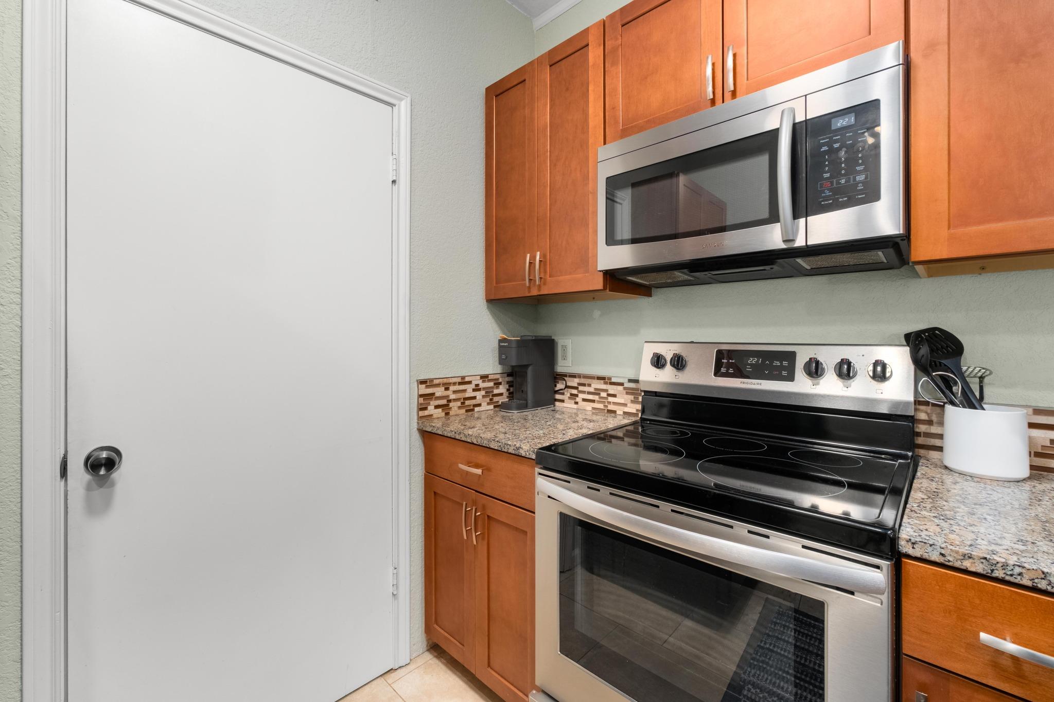 802 S 1st St # 115, Austin, TX 78704