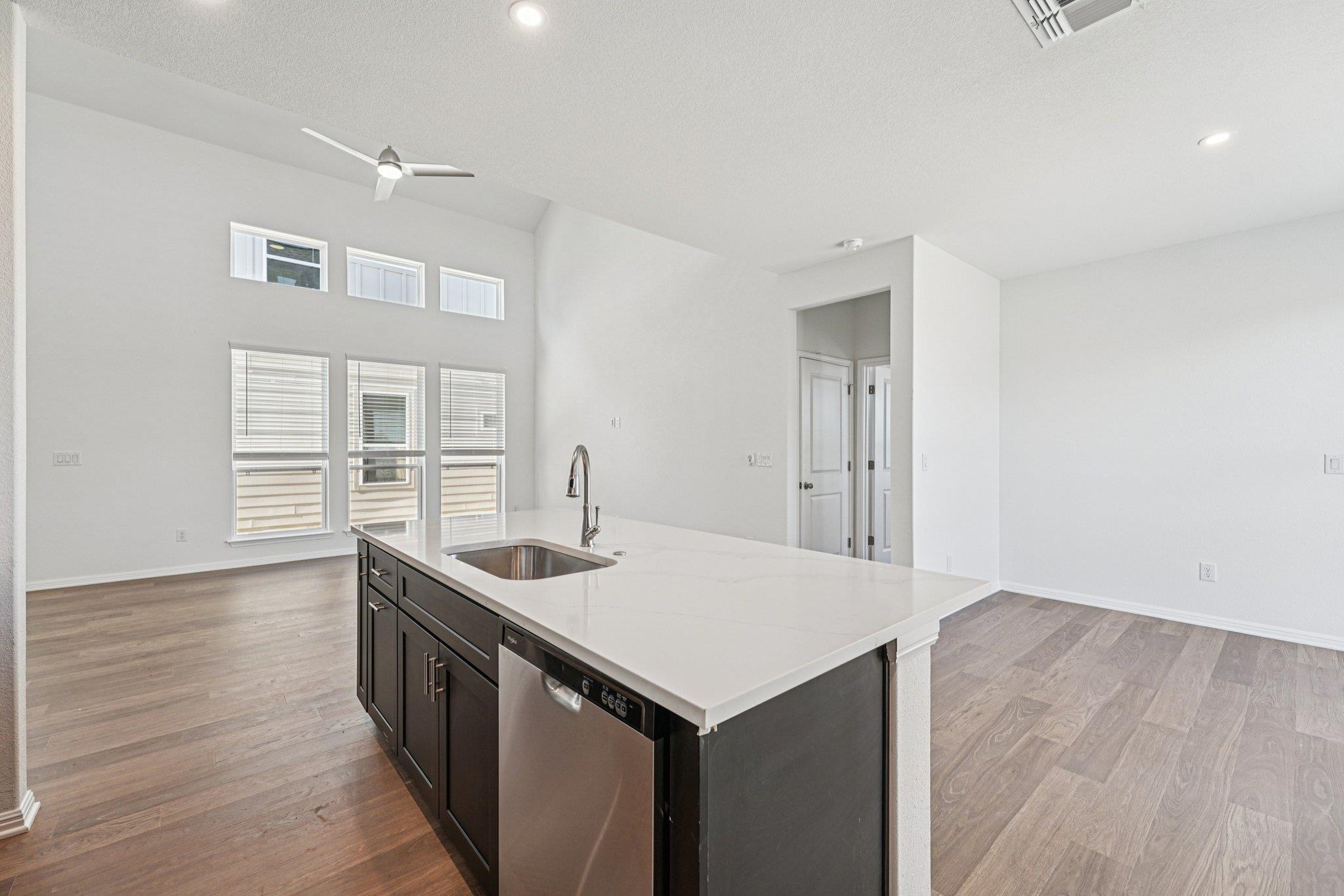 476 Young St, Buda, TX 78610