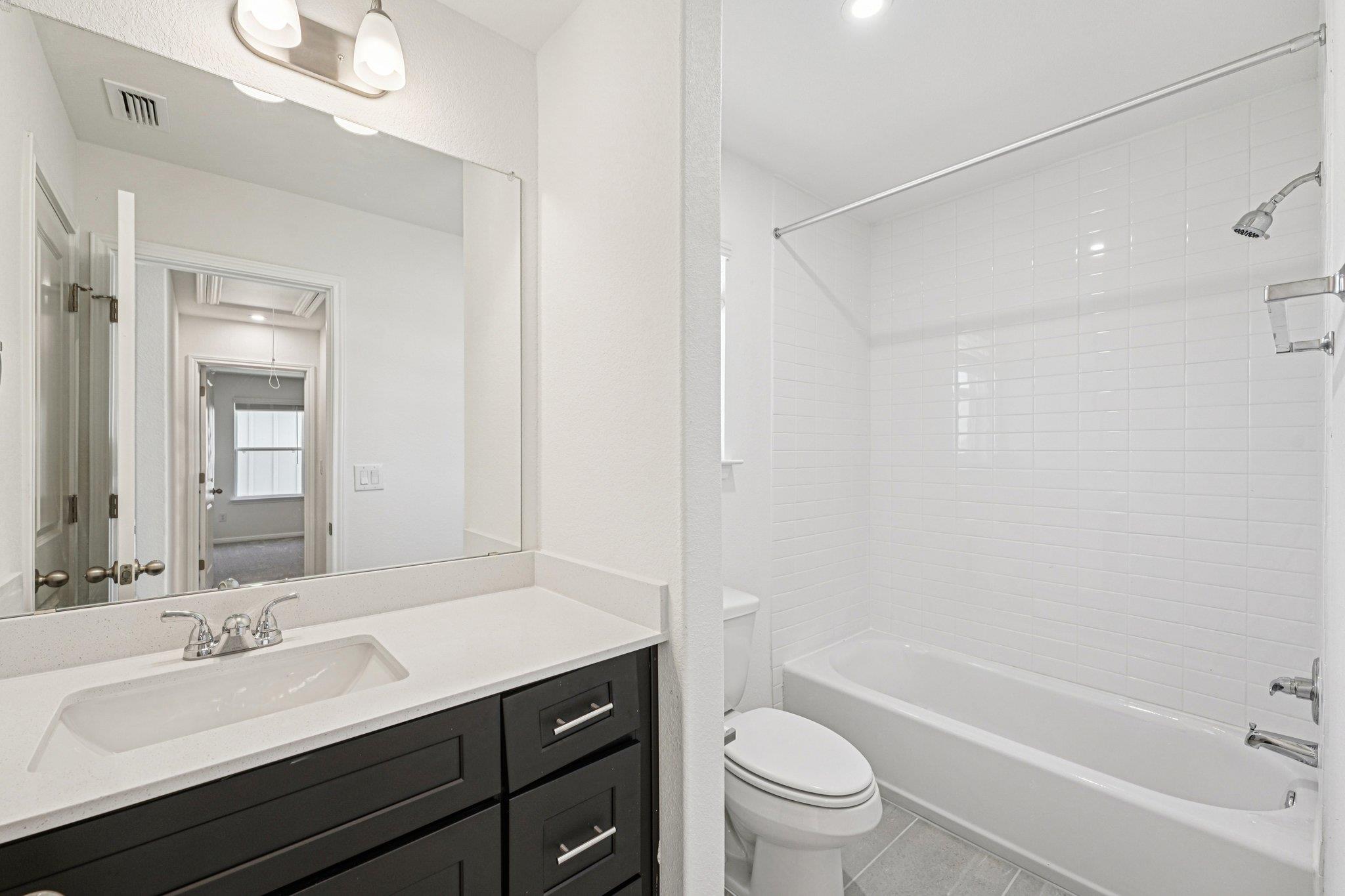 476 Young St, Buda, TX 78610