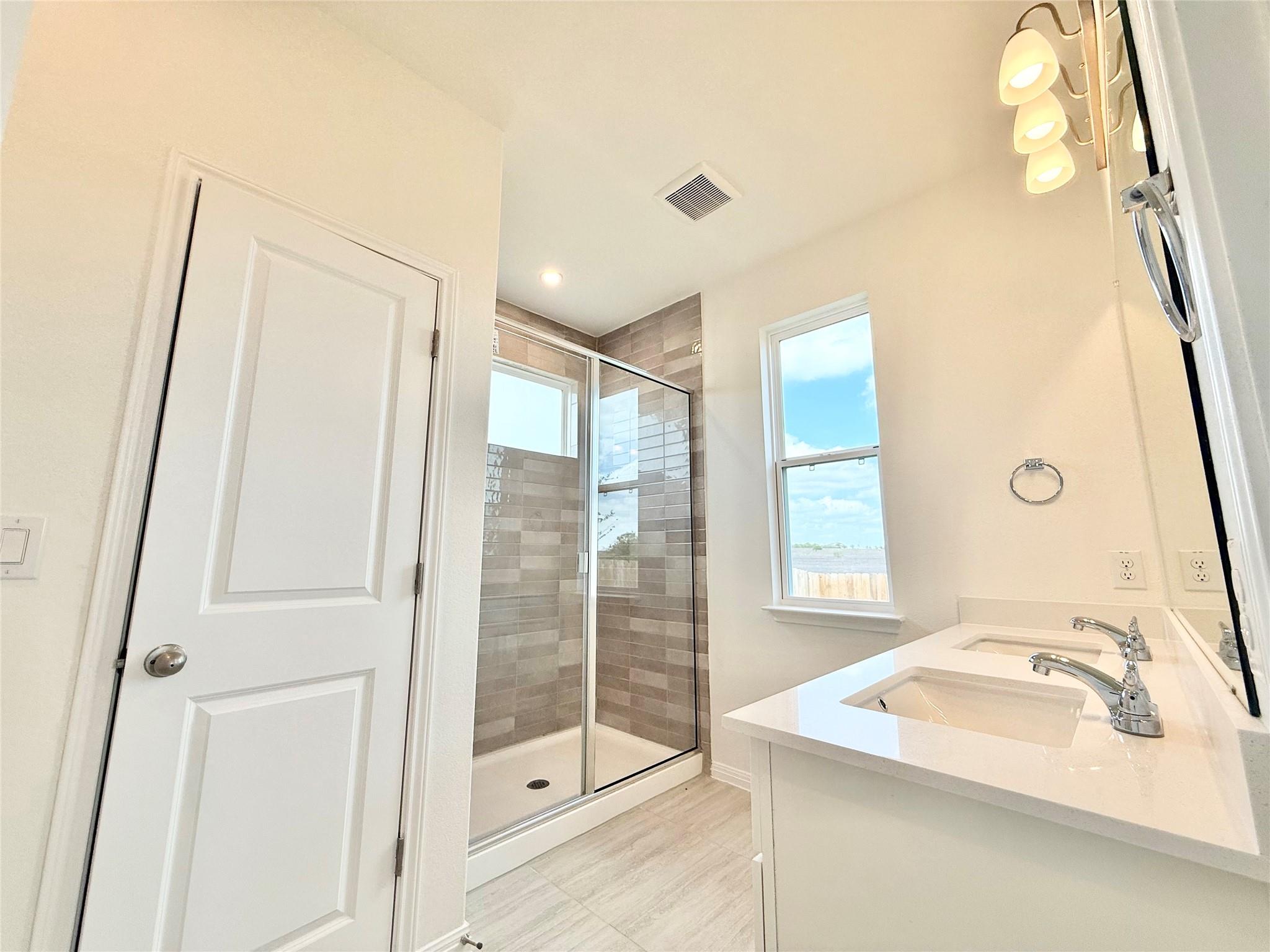 476 Young St, Buda, TX 78610