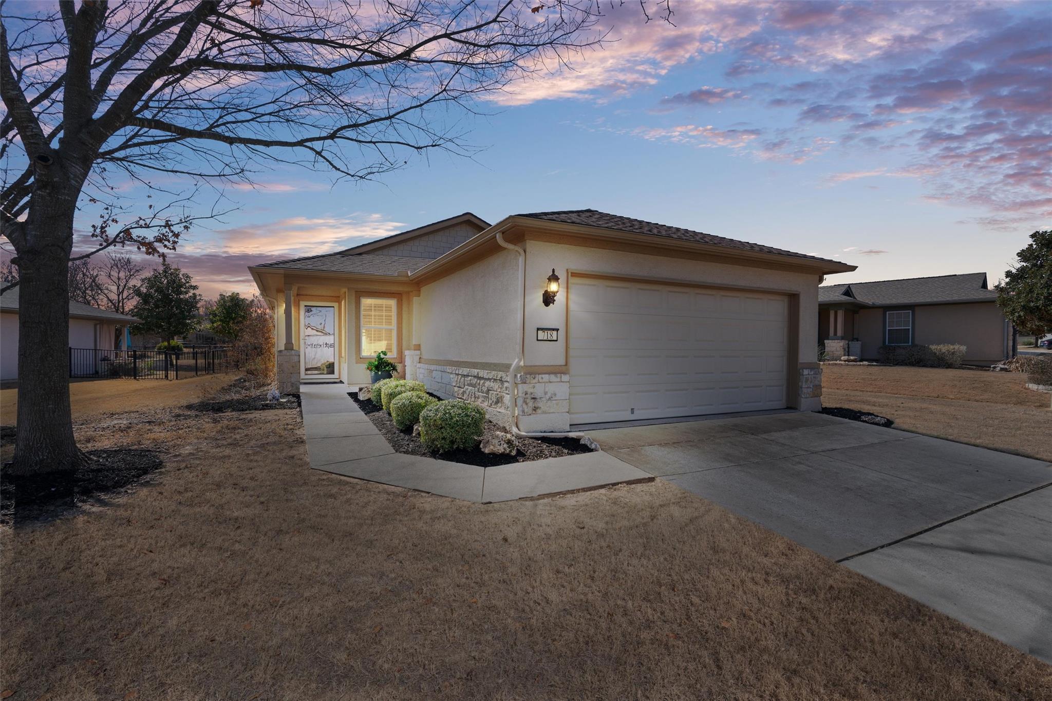 718 Salt Creek Ln, Georgetown, TX 78633