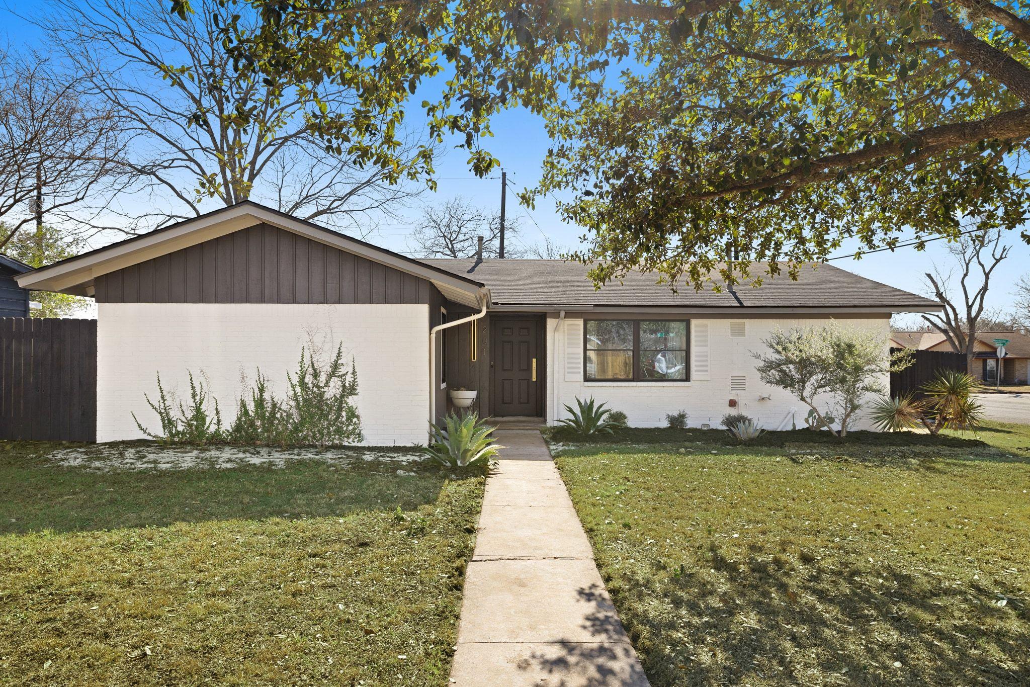 201 Sheffield Dr, Austin, TX 78745