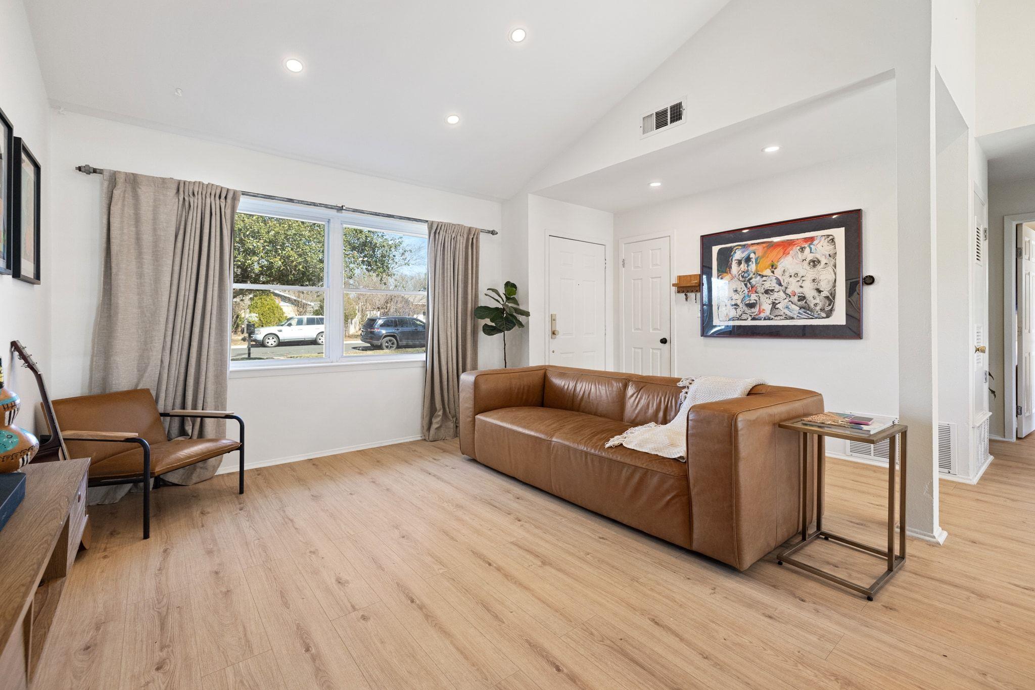 201 Sheffield Dr, Austin, TX 78745