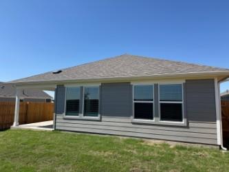 133 Holmby Dr, Hutto, TX 78634