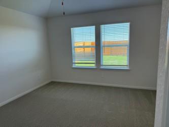 131 Holmby Dr, Hutto, TX 78634