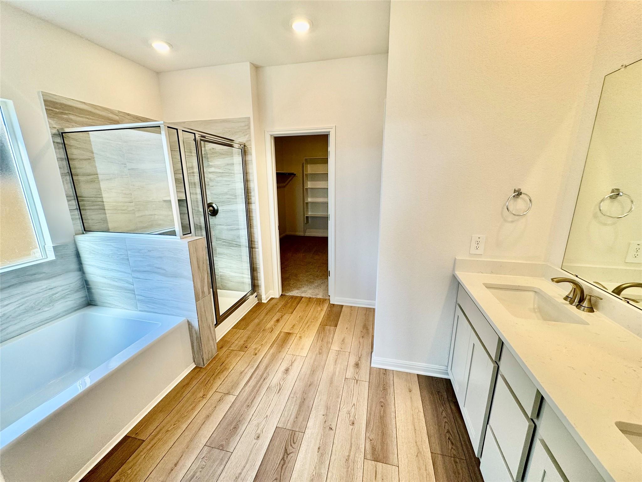 175 Pendleton Dr, Kyle, TX 78640