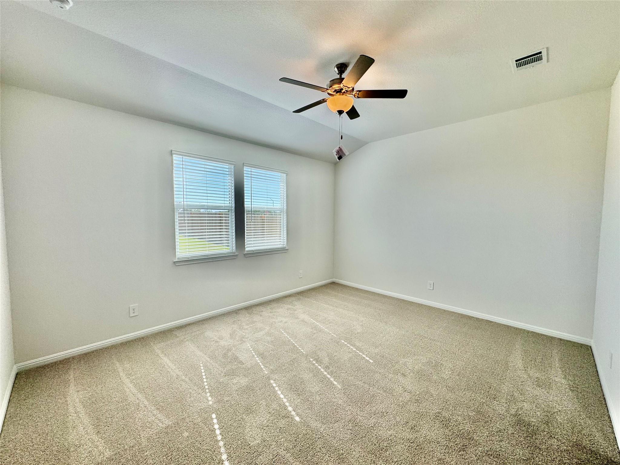 175 Pendleton Dr, Kyle, TX 78640