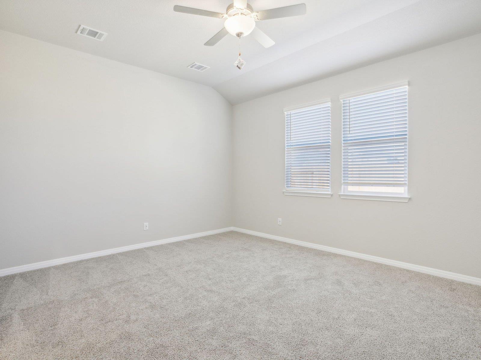 175 Pendleton Dr, Kyle, TX 78640