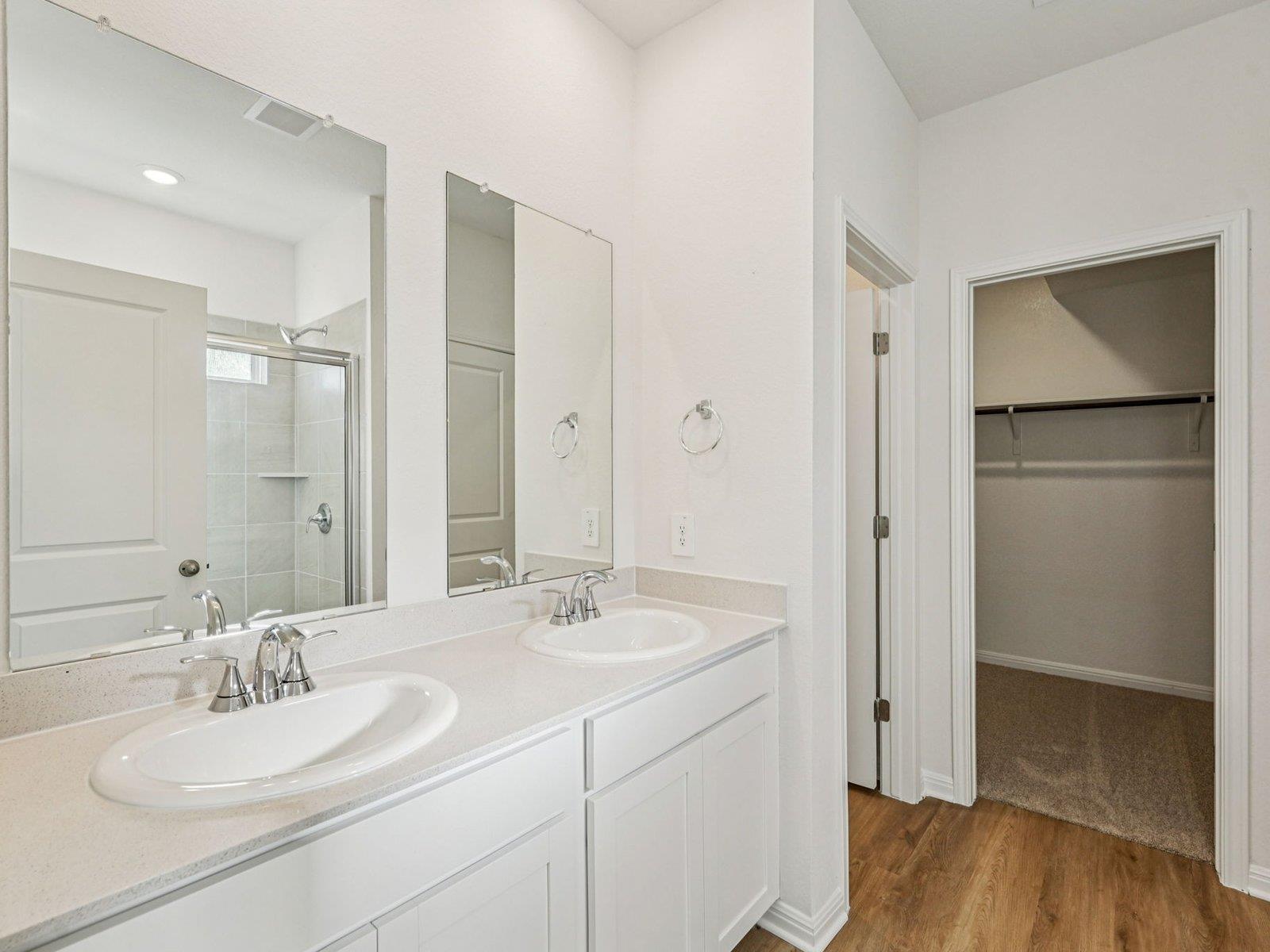 117 Maple Hedge Rd, Hutto, TX 78634