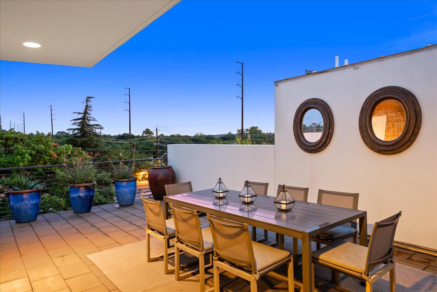 2301 S 5th St # 11, Austin, TX 78704