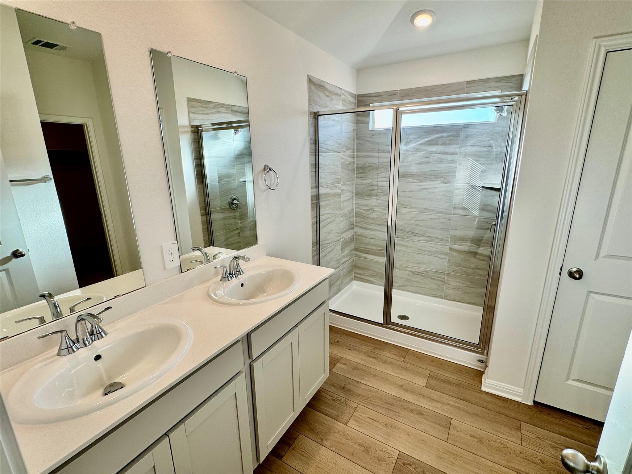 271 Texas Agate Dr, Kyle, TX 78640