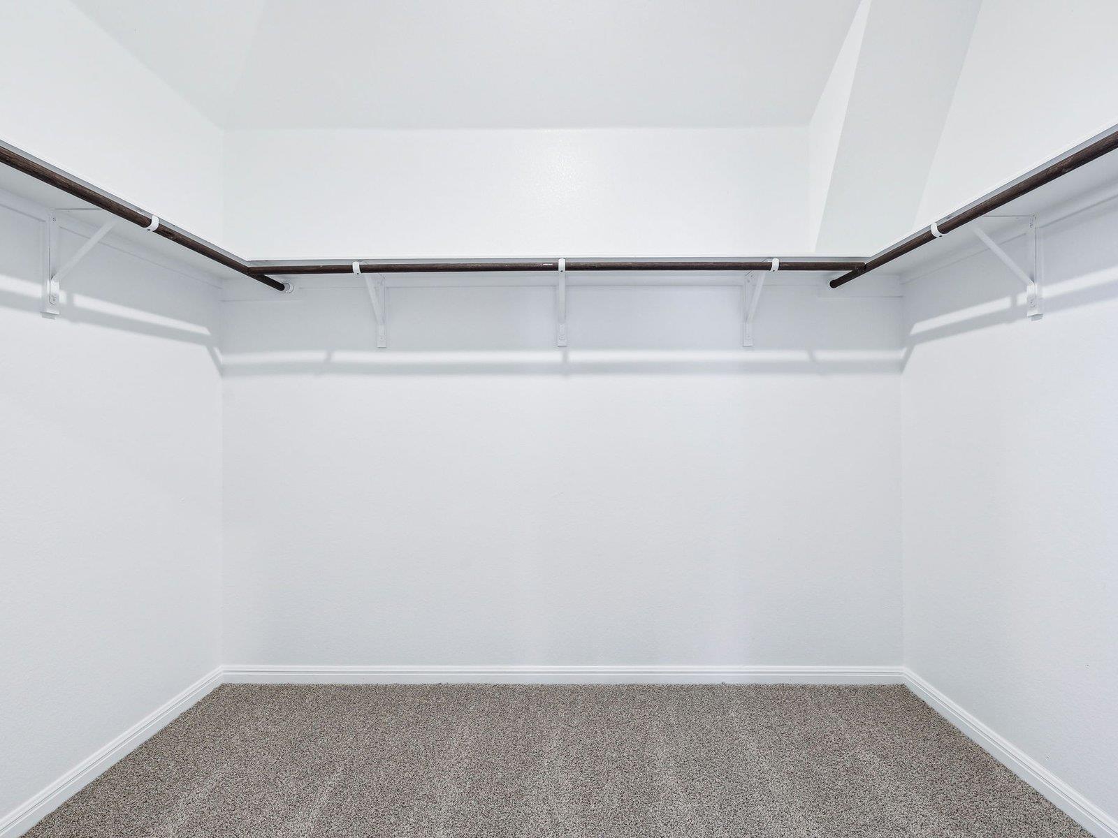 120 Maple Hedge Rd, Hutto, TX 78634