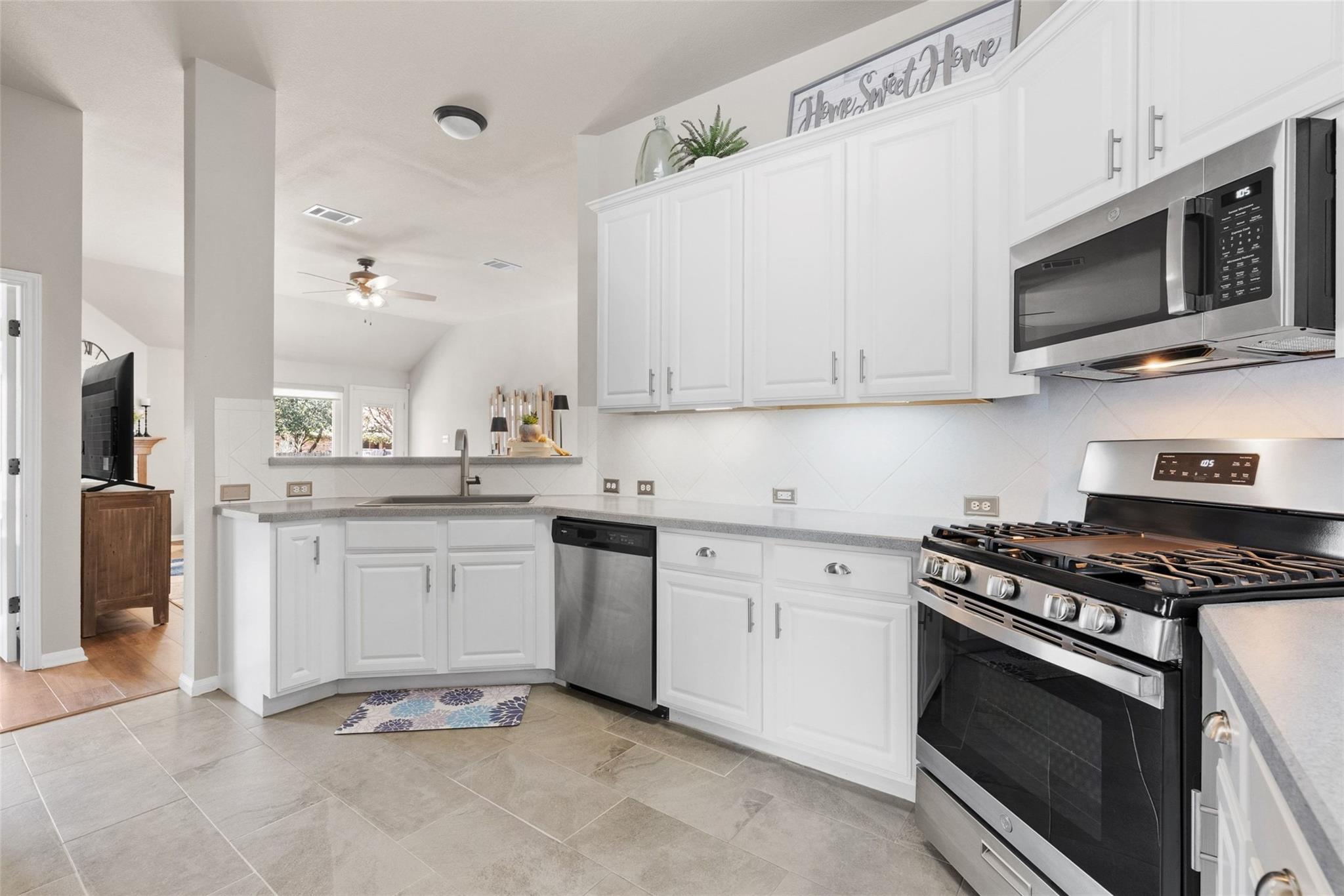 Round Rock, TX 78665