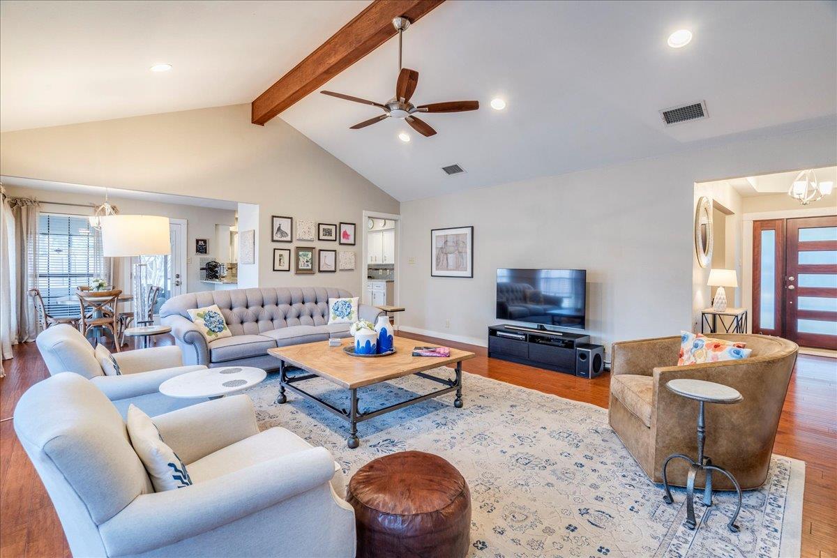 11752 D K Ranch Rd, Austin, TX 78759