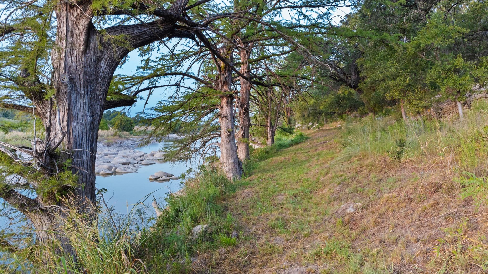 8577 Ranch Road 2766, Johnson City, TX 78636