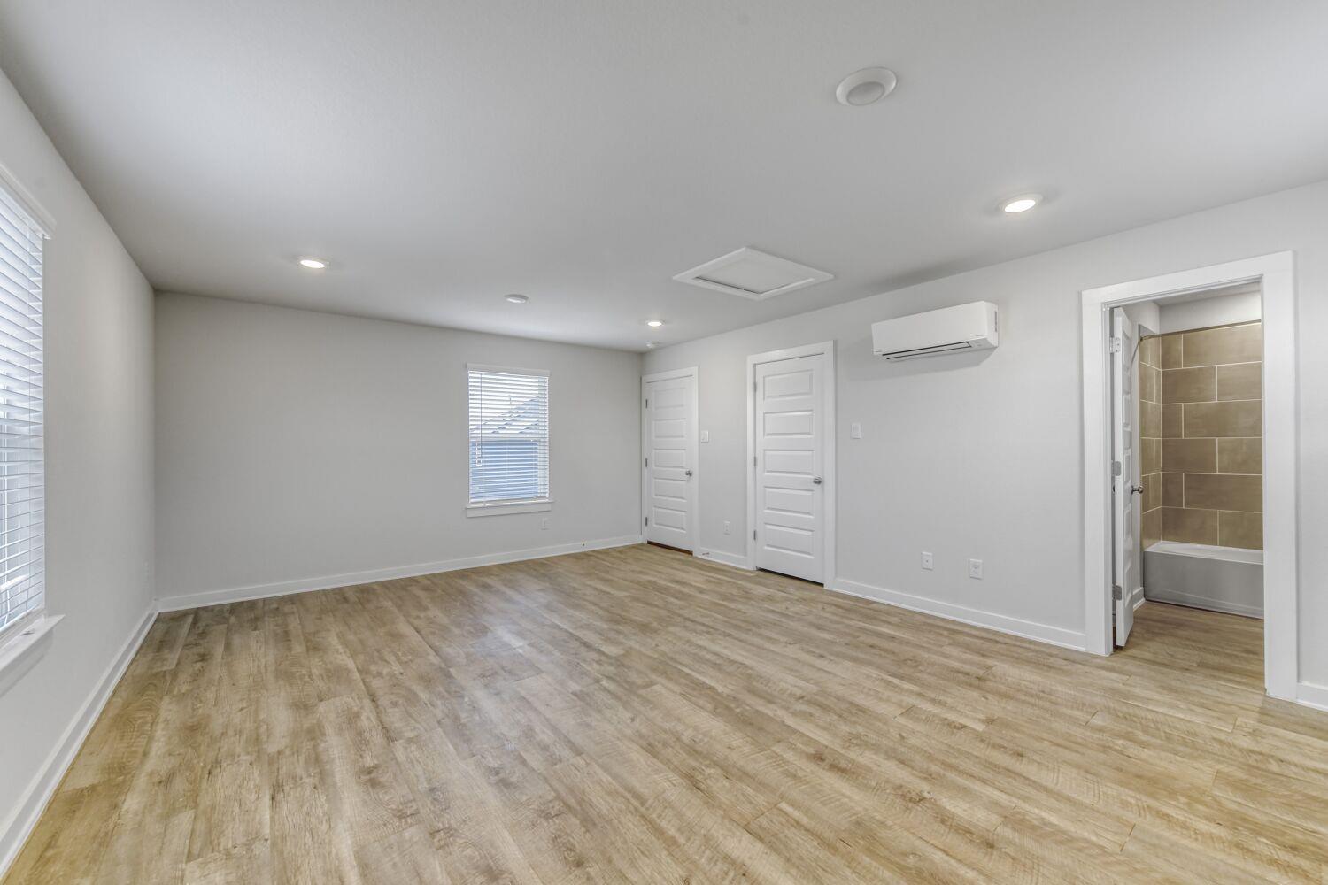 315 Garner Dr, Kyle, TX 78640