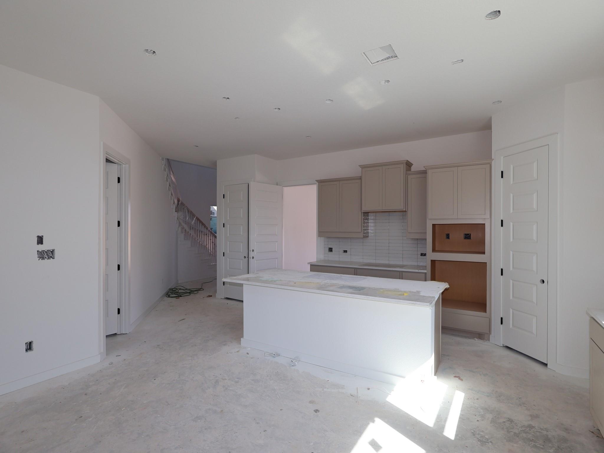 296 Bishop Wood Rd, Dripping Springs, TX 78620