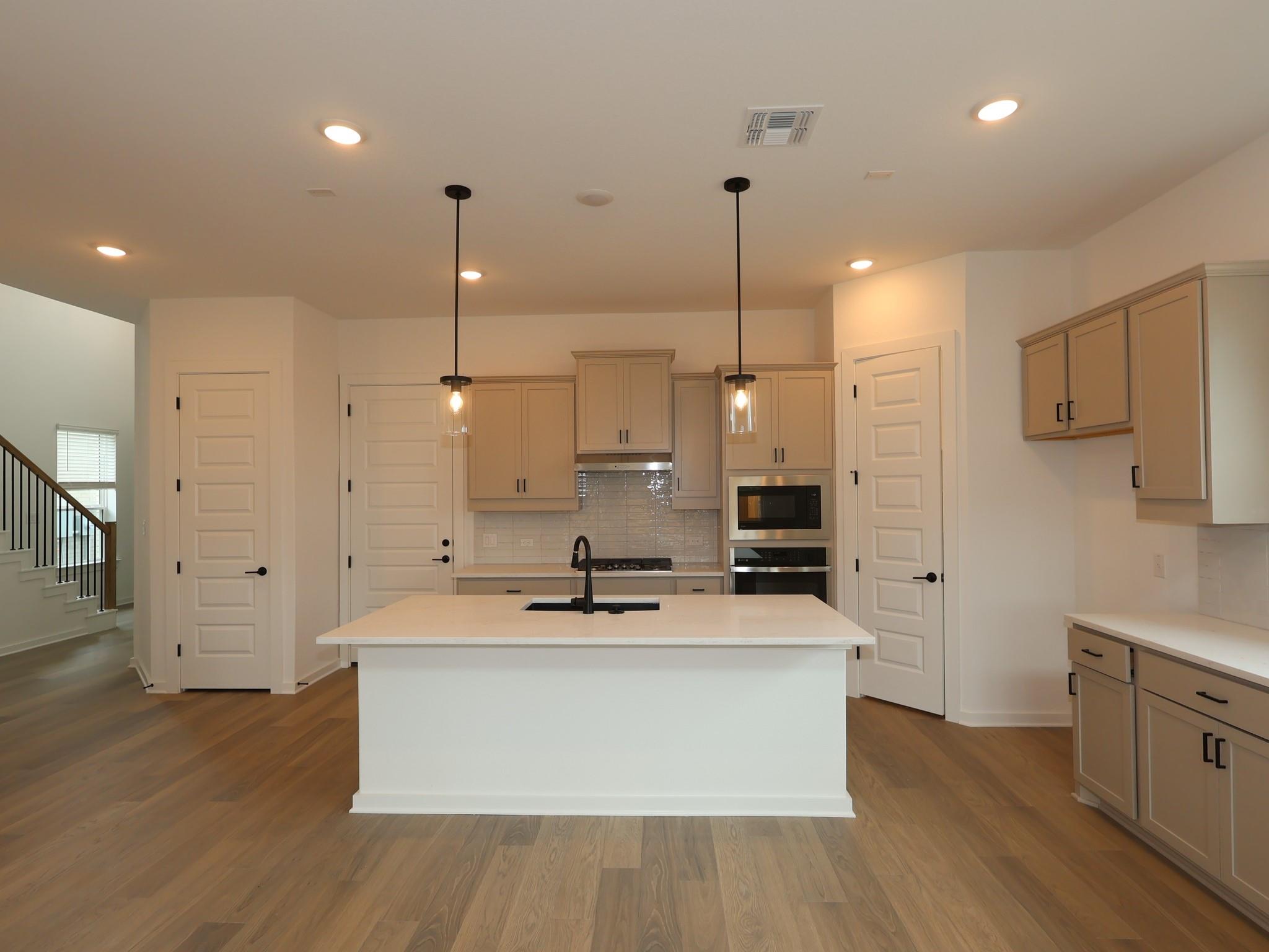 296 Bishop Wood Rd, Dripping Springs, TX 78620