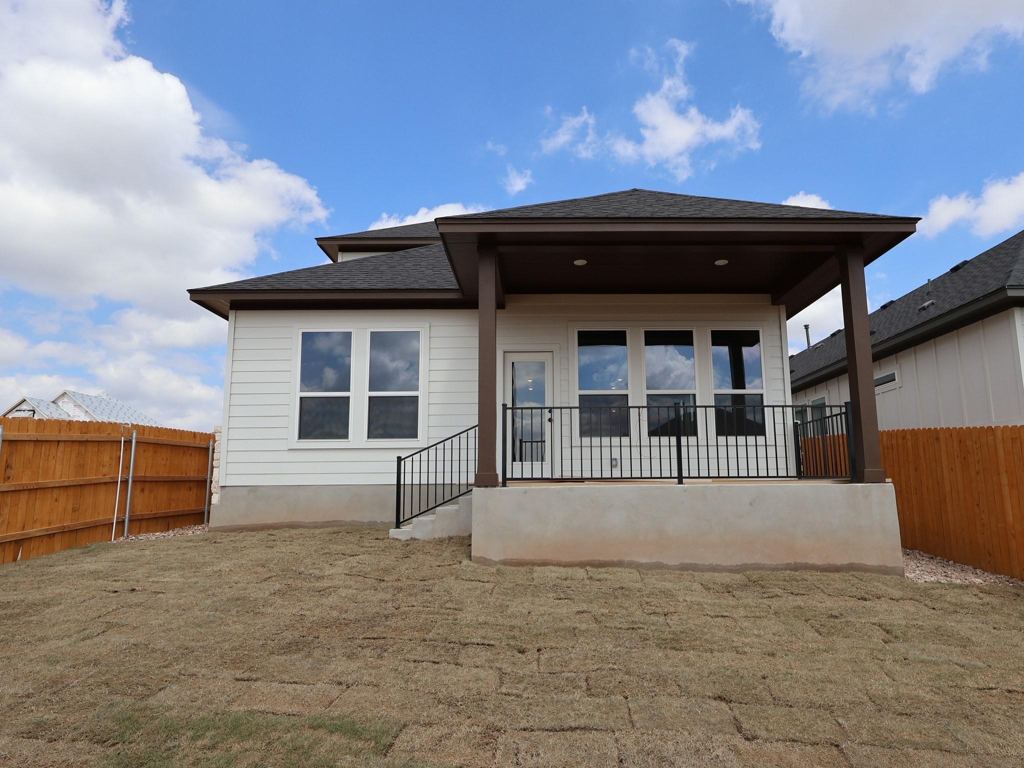 185 Grayson Elm Pass, Dripping Springs, TX 78620