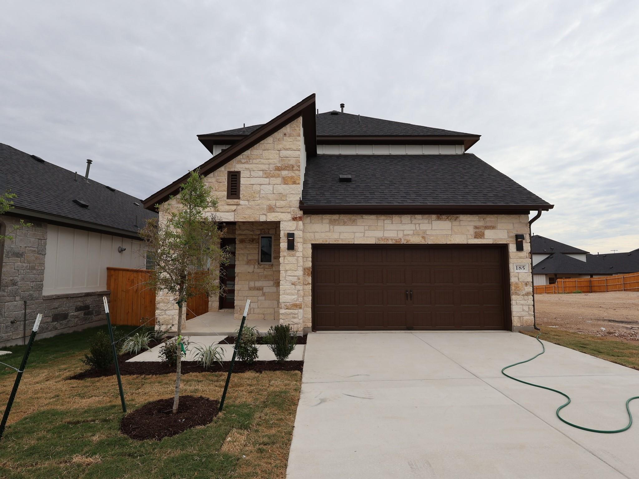 185 Grayson Elm Pass, Dripping Springs, TX 78620