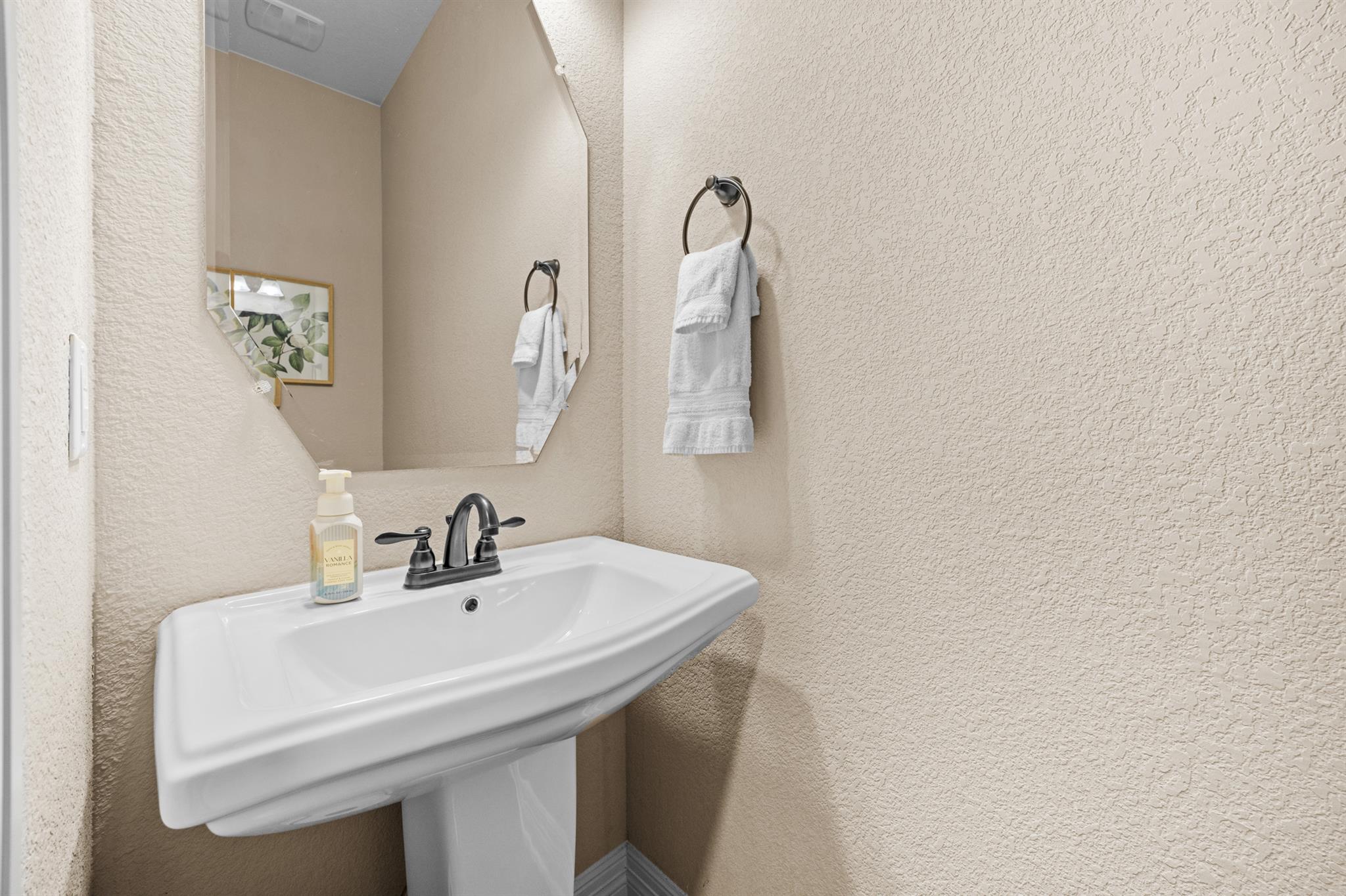 624 Muster Bnd, Georgetown, TX 78626