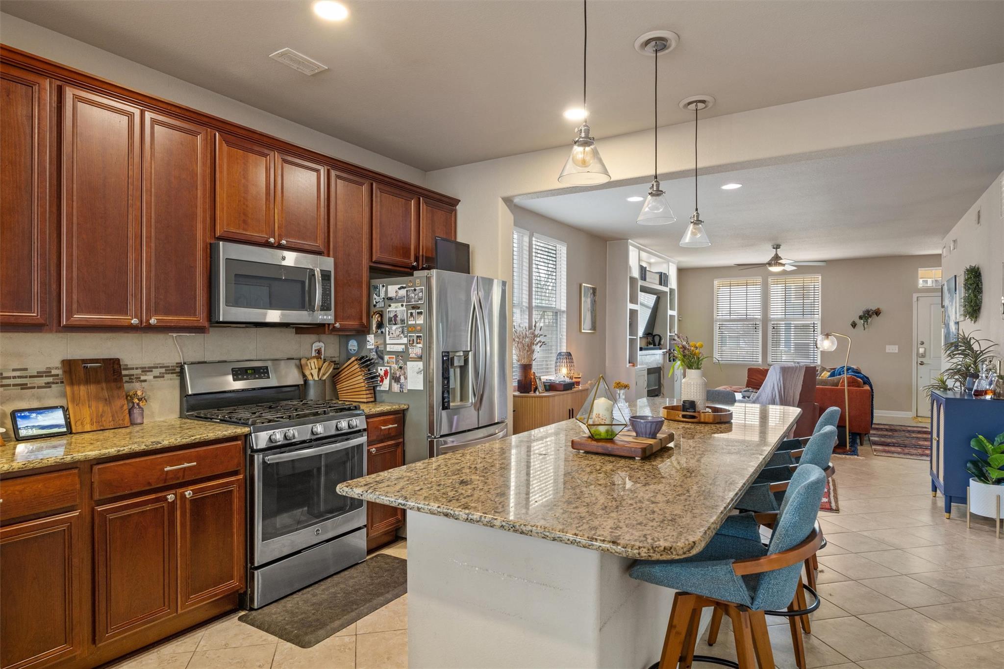 1117 Nevarez, Kyle, TX 78640