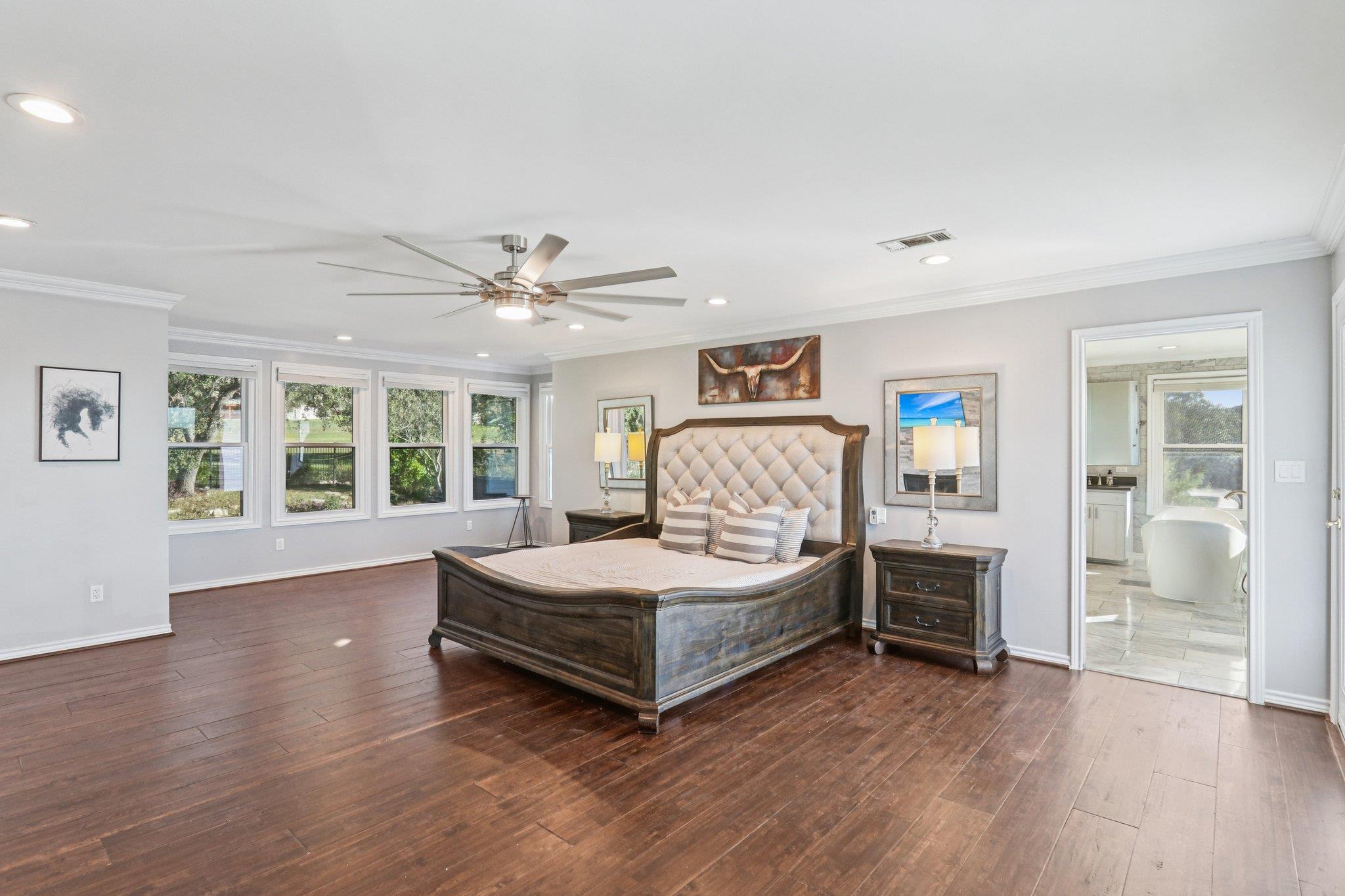 5101 Country Club Dr, Lago Vista, TX 78645