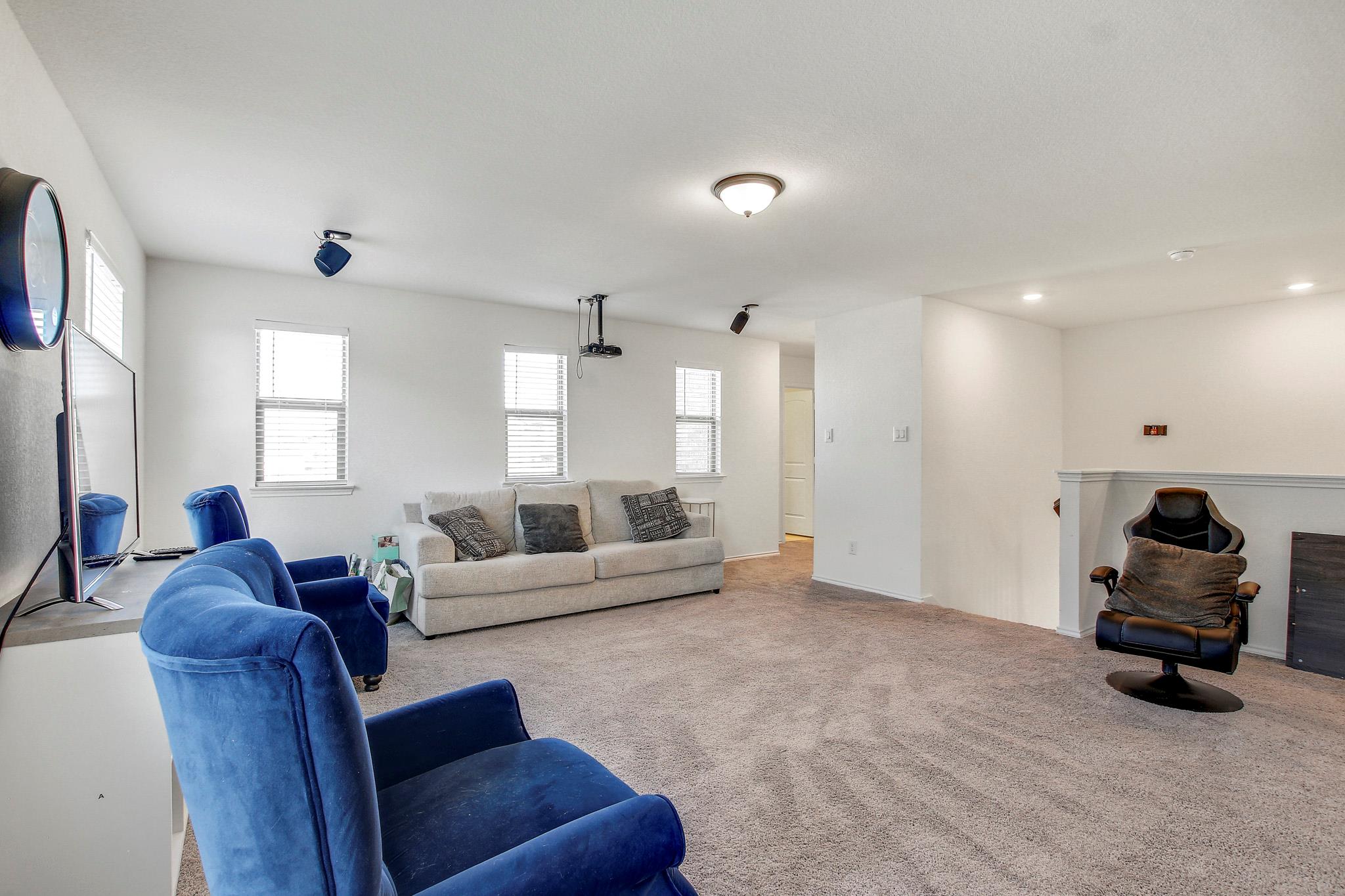 205 E Travers Stake Trl, Elgin, TX 78621