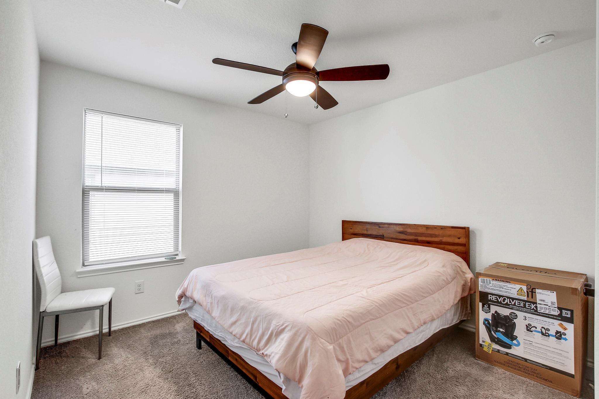 205 E Travers Stake Trl, Elgin, TX 78621