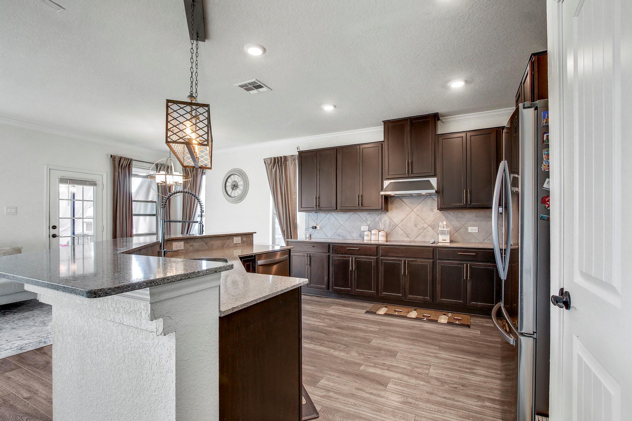 205 E Travers Stake Trl, Elgin, TX 78621