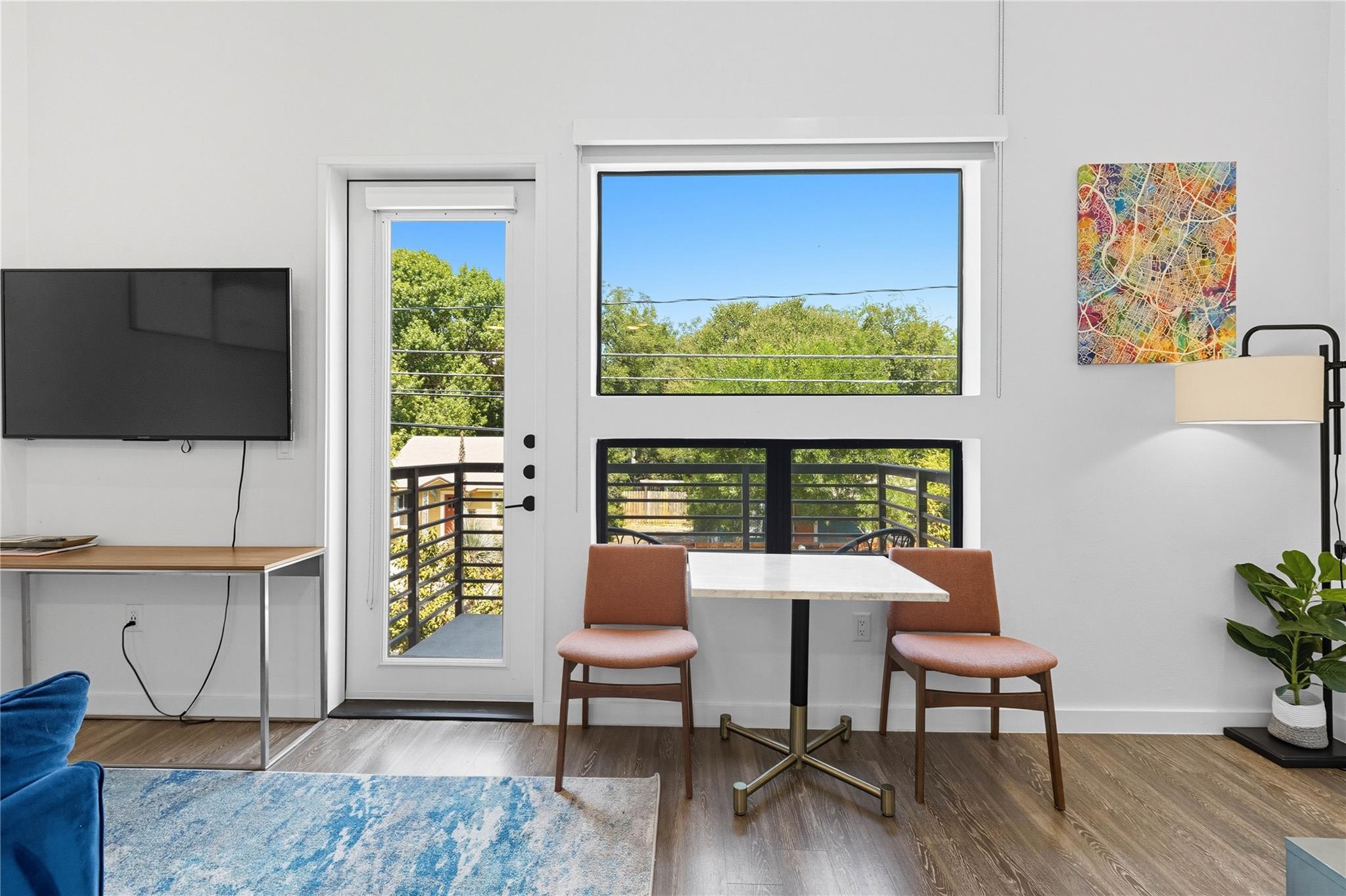 49 Navasota St # 205, Austin, TX 78702