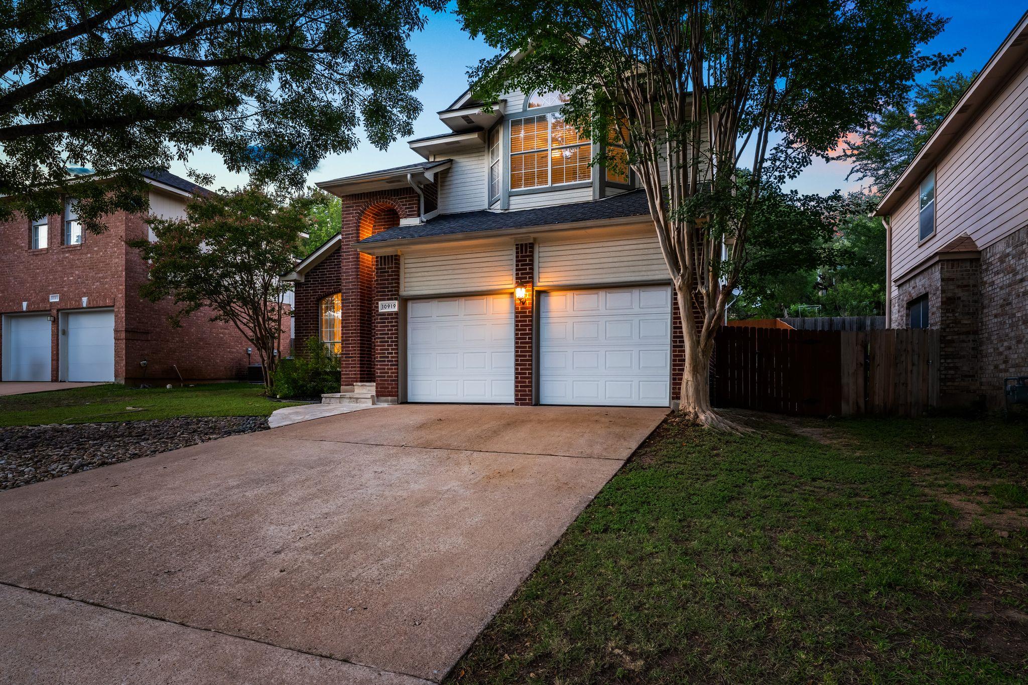 10919 Sierra Oaks, Austin, TX 78759