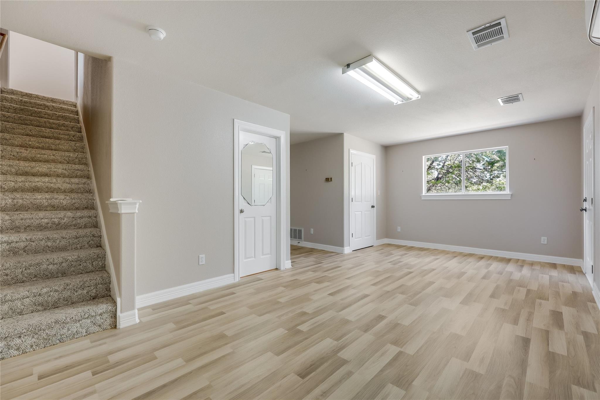 20702 Harding Cv, Lago Vista, TX 78645