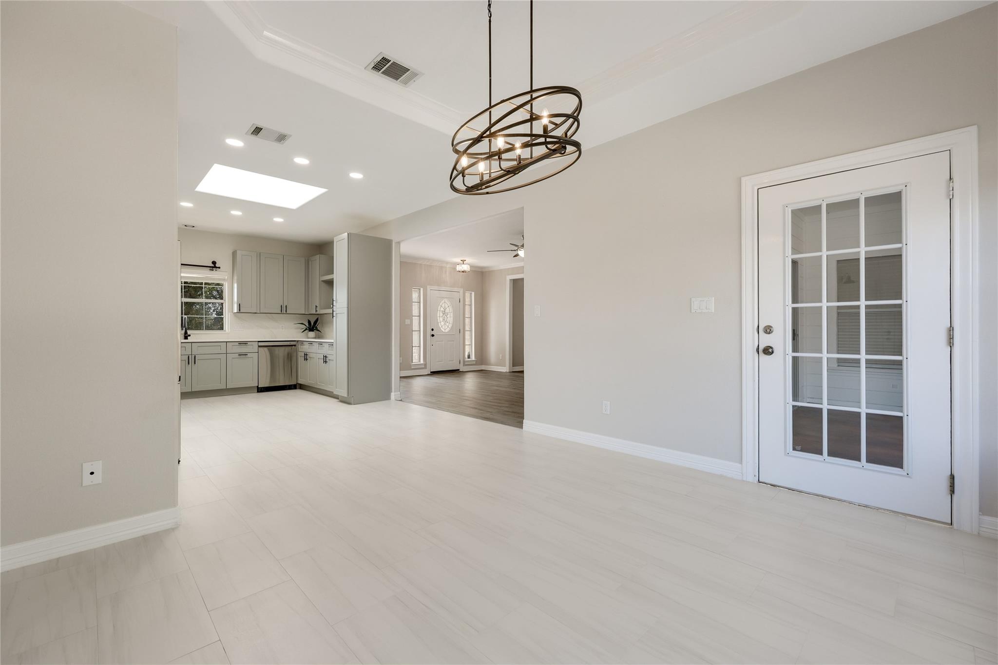 20702 Harding Cv, Lago Vista, TX 78645