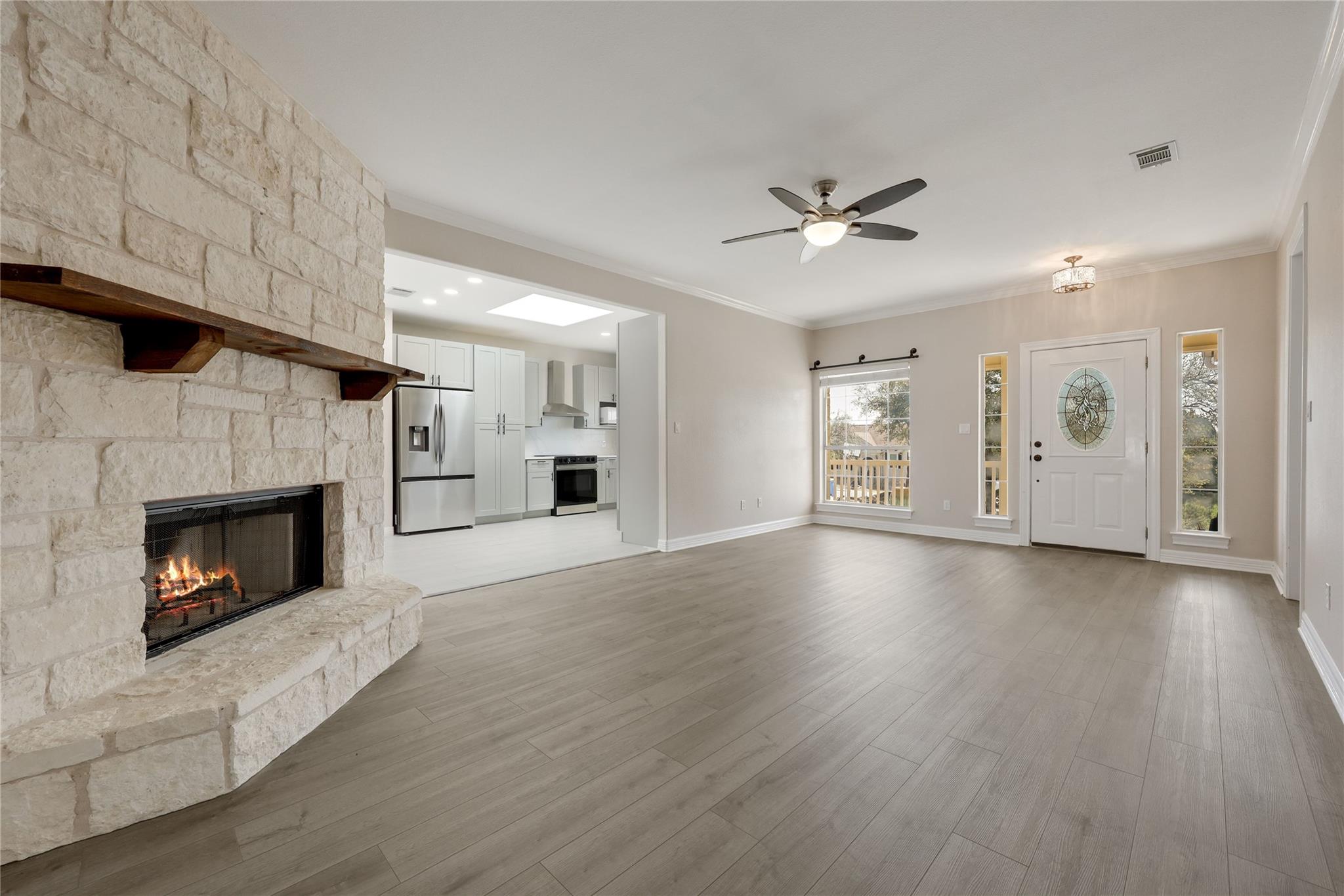 20702 Harding Cv, Lago Vista, TX 78645