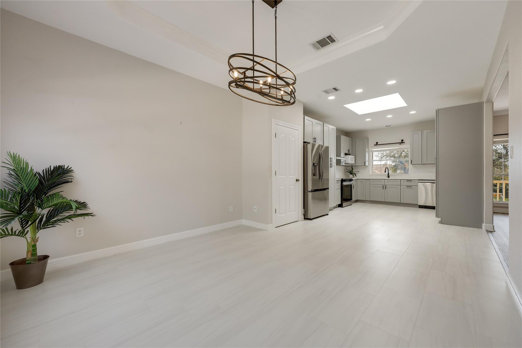 20702 Harding Cv, Lago Vista, TX 78645