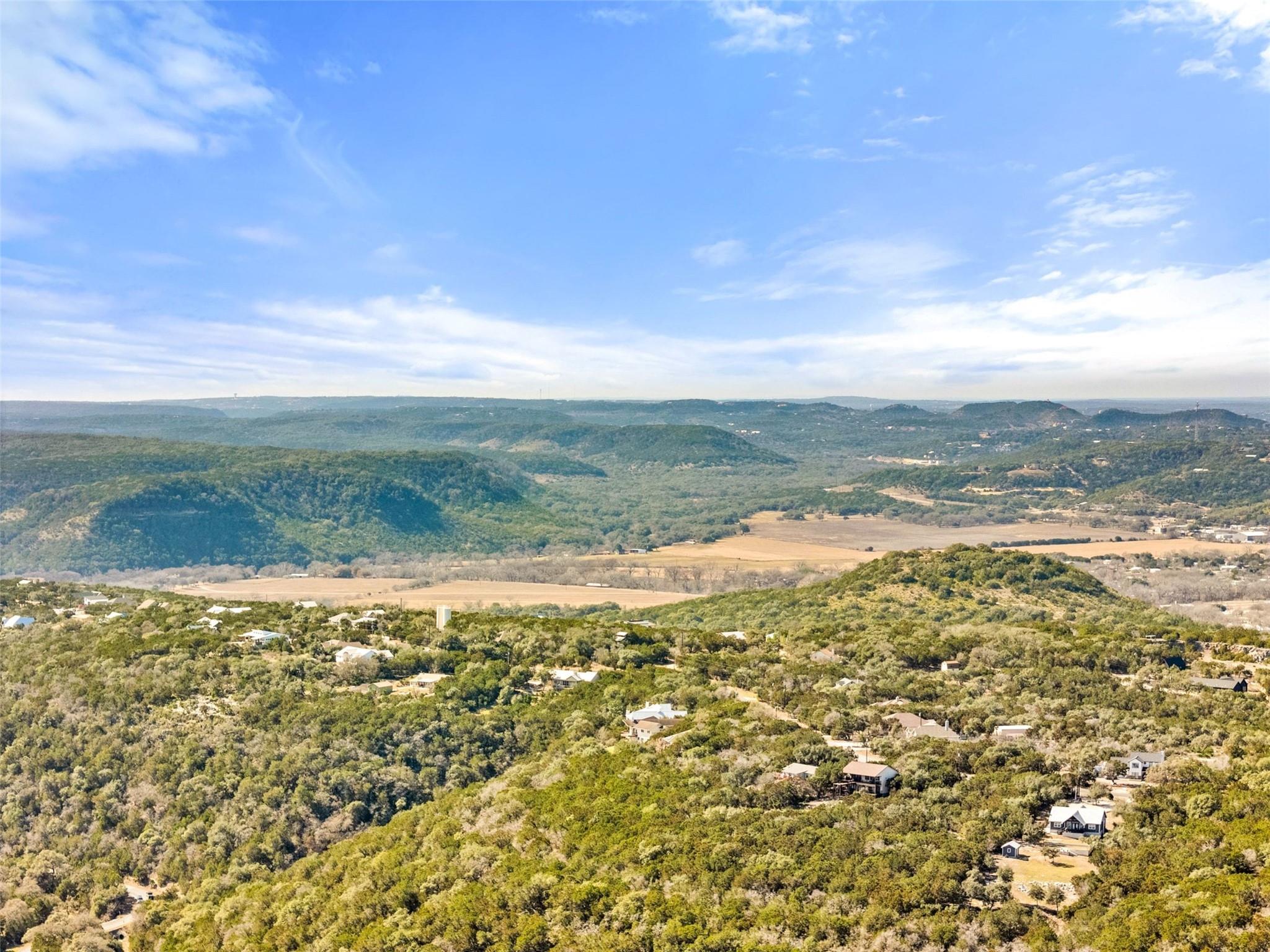 1441 Hilltop Oaks Dr, New Braunfels, TX 78132