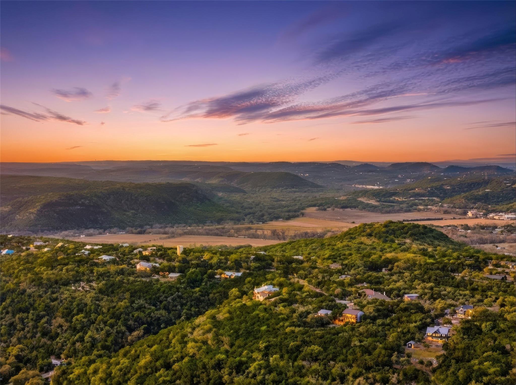 1441 Hilltop Oaks Dr, New Braunfels, TX 78132