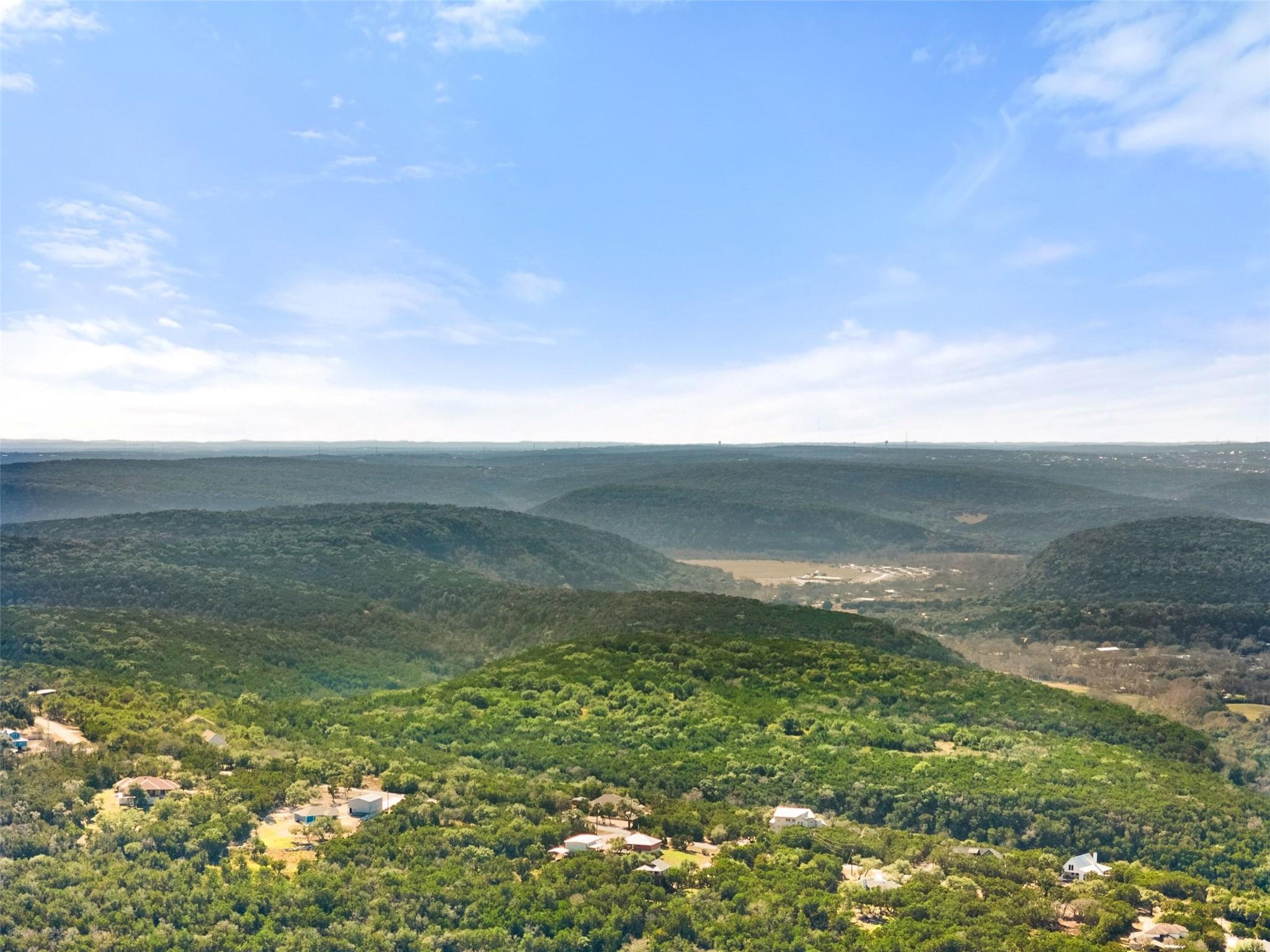 1441 Hilltop Oaks Dr, New Braunfels, TX 78132